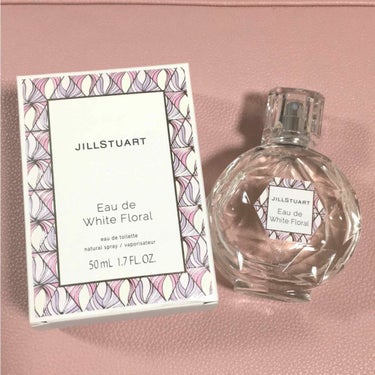 ジルスチュアート リラックス オード ホワイトフローラル/JILL STUART/香水(レディース)を使ったクチコミ（1枚目）