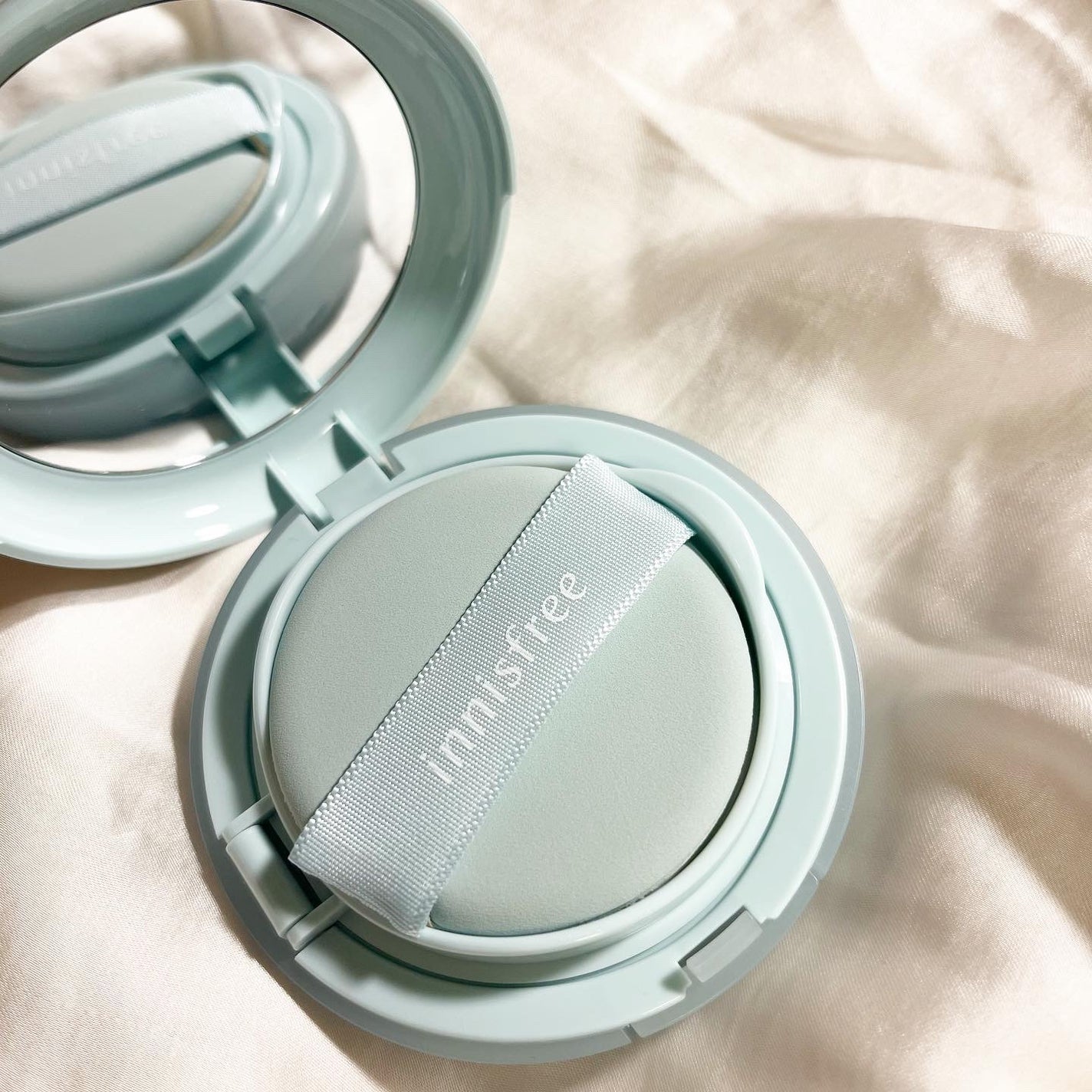 ノーセバム パウダー クッション/innisfree/クッションファンデーションを使ったクチコミ(3枚目)