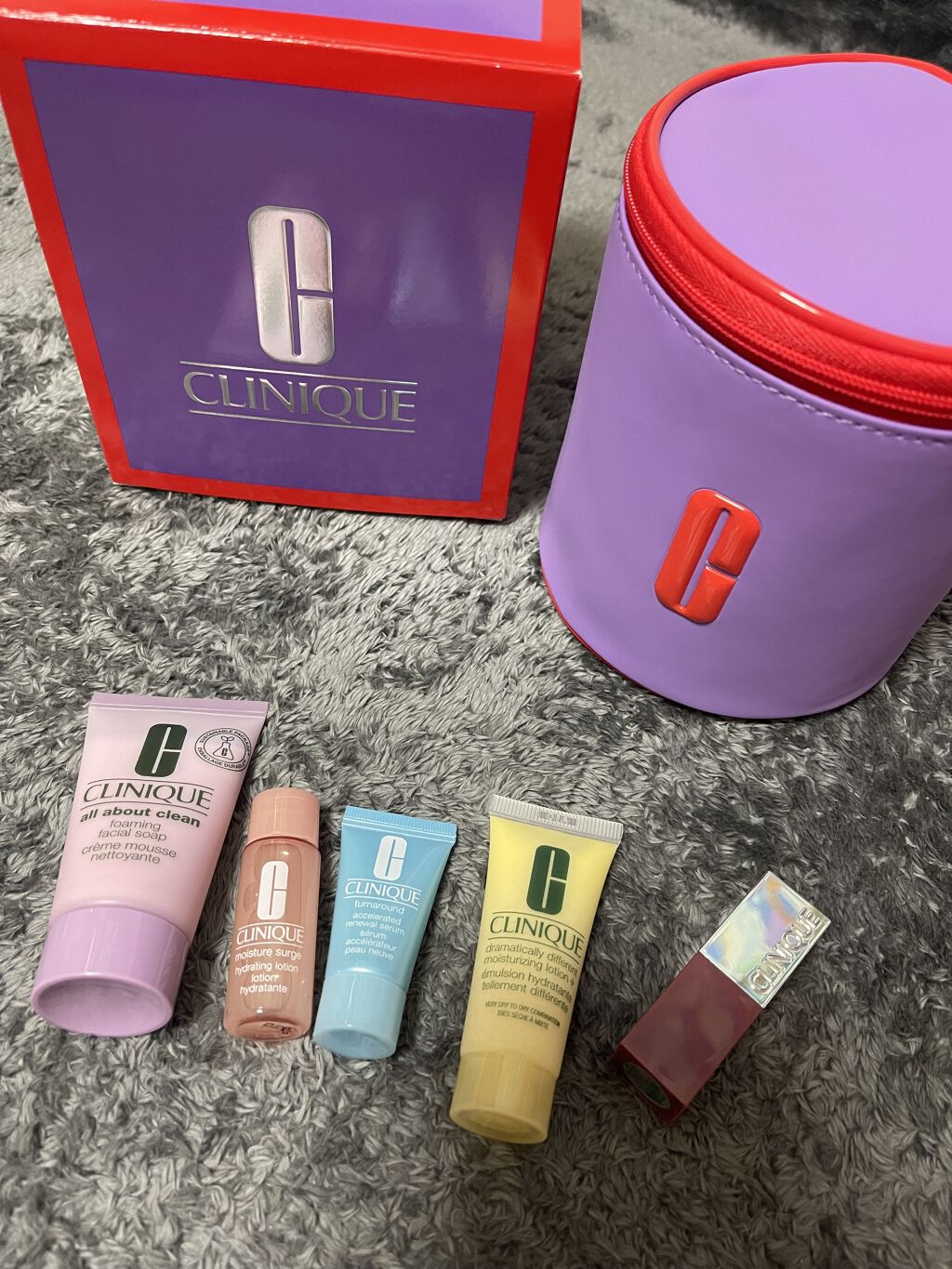 クリニーク ポップ 14 プラム ポップ/CLINIQUE/口紅を使ったクチコミ（1枚目）