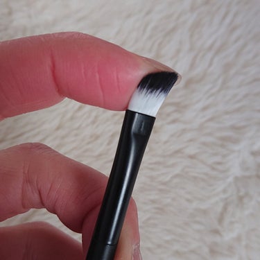 UR GLAM　CONCEALER BRUSH（コンシーラーブラシ）/U R GLAM/メイクブラシを使ったクチコミ（2枚目）