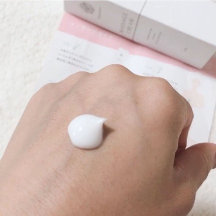 マッサージクリーム /クレアトーン/バスト・ヒップケアを使ったクチコミ(2枚目)