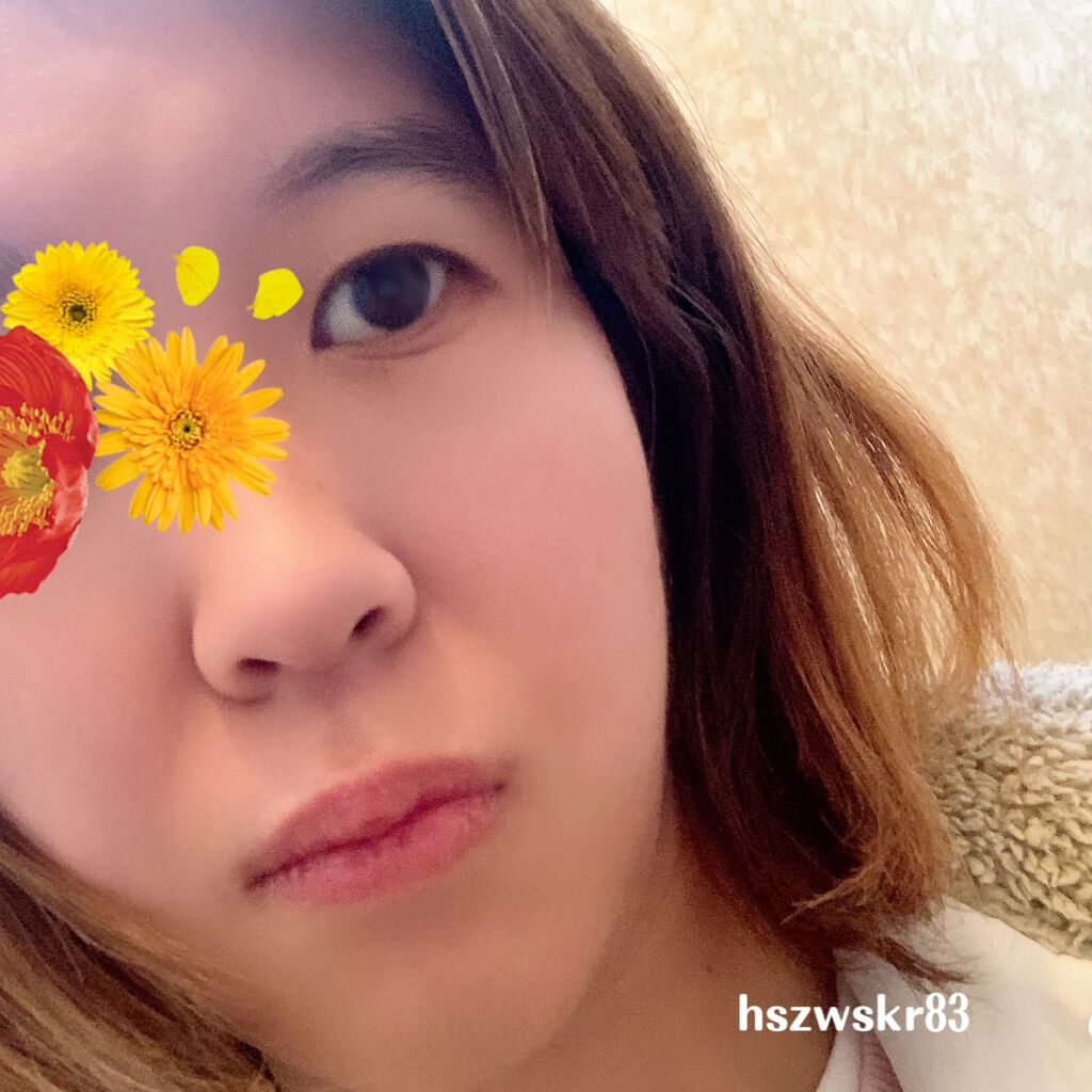 サムシングピュアブルー イノセントフェイスパウダー/JILL STUART/プレストパウダーを使ったクチコミ（3枚目）