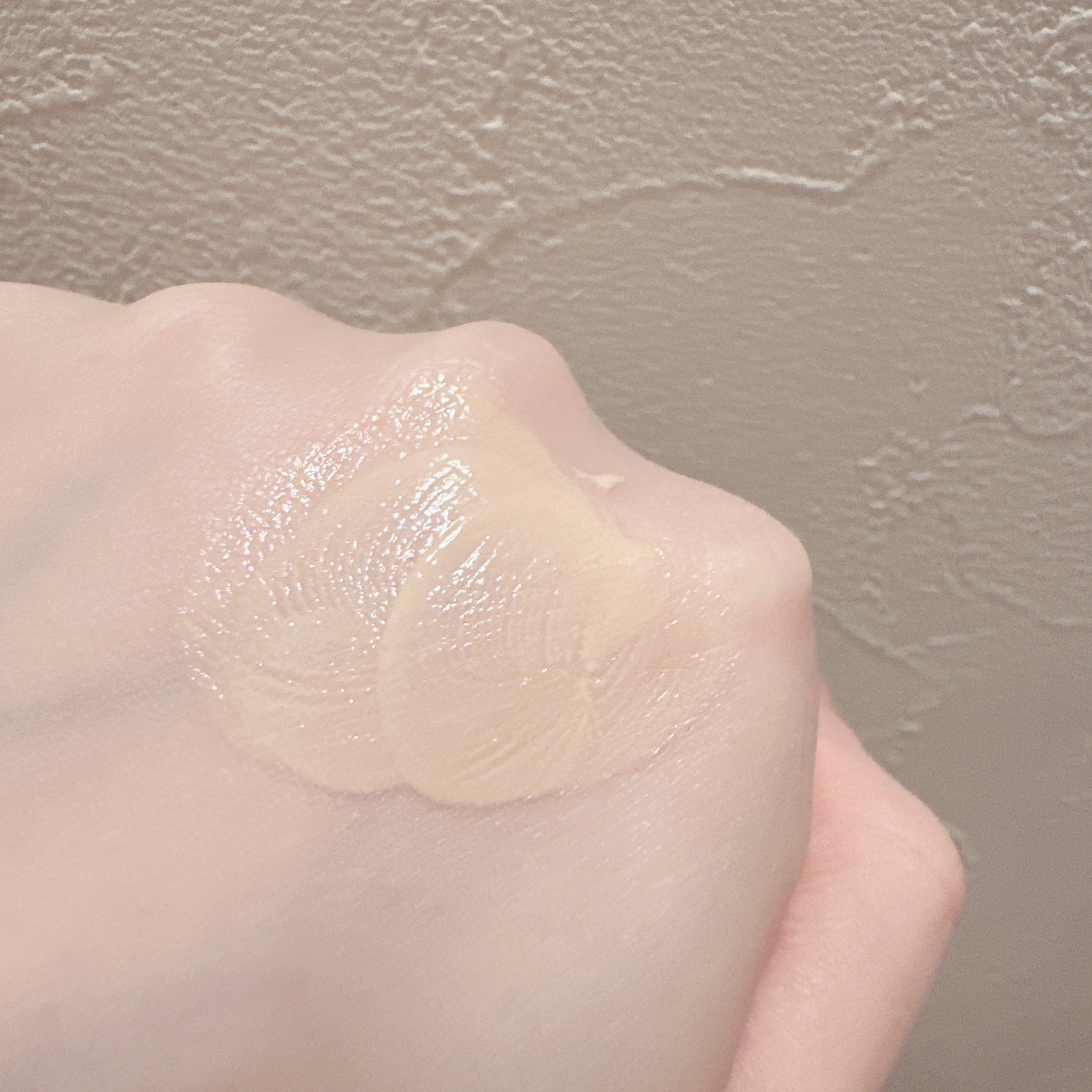 プリマヴィスタ スキンプロテクトベース 皮脂くずれ防止 UV50 スヌーピー限定デザイン（ベージュ）/プリマヴィスタ/化粧下地を使ったクチコミ（3枚目）