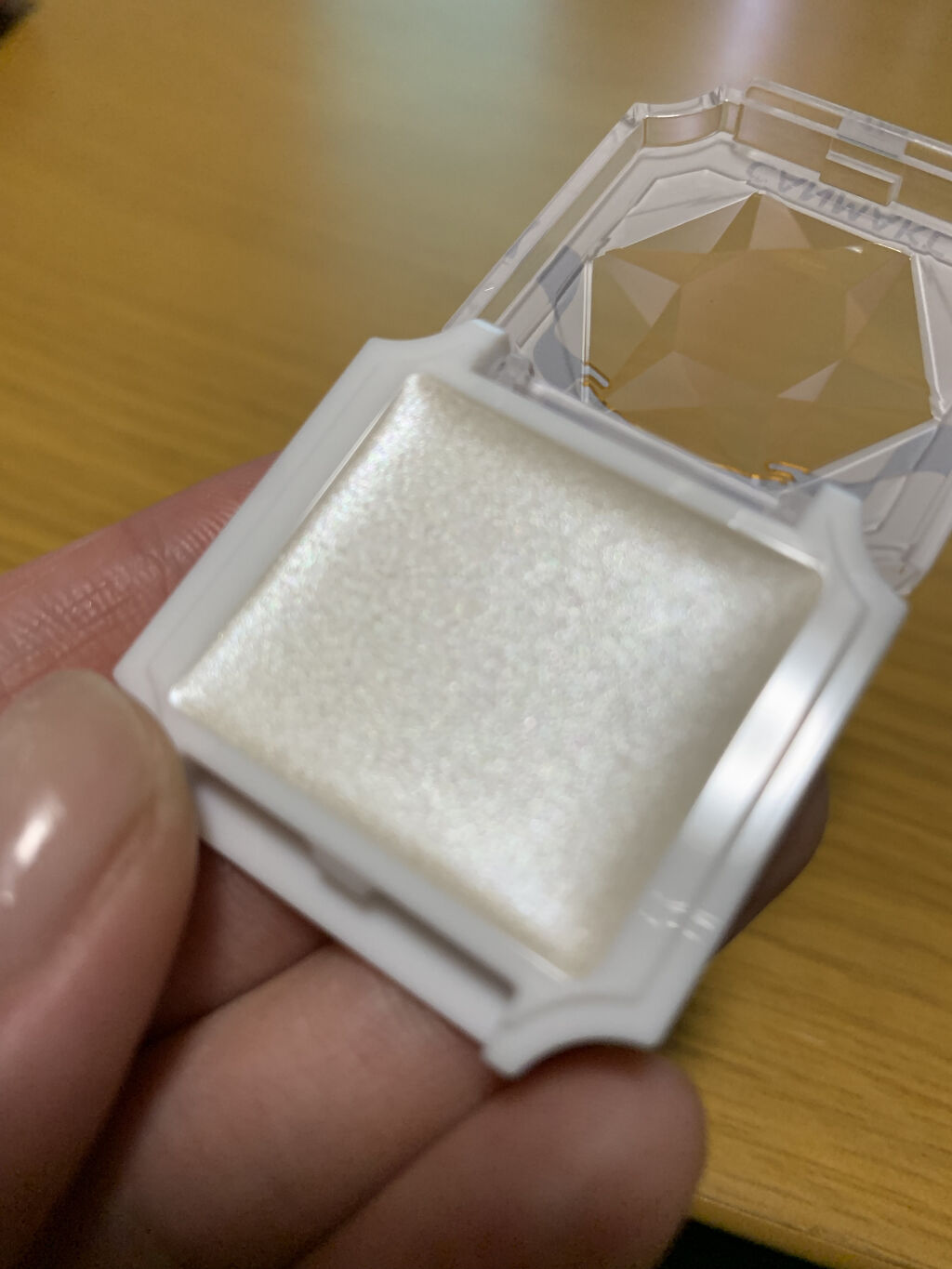 クリームハイライター/キャンメイク/クリームハイライトを使ったクチコミ（1枚目）