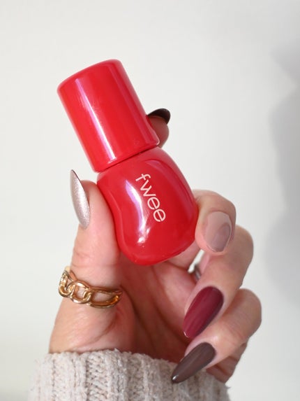 フィー 3Dボリューミンググロス/fwee/リップグロスを使ったクチコミ(4枚目)