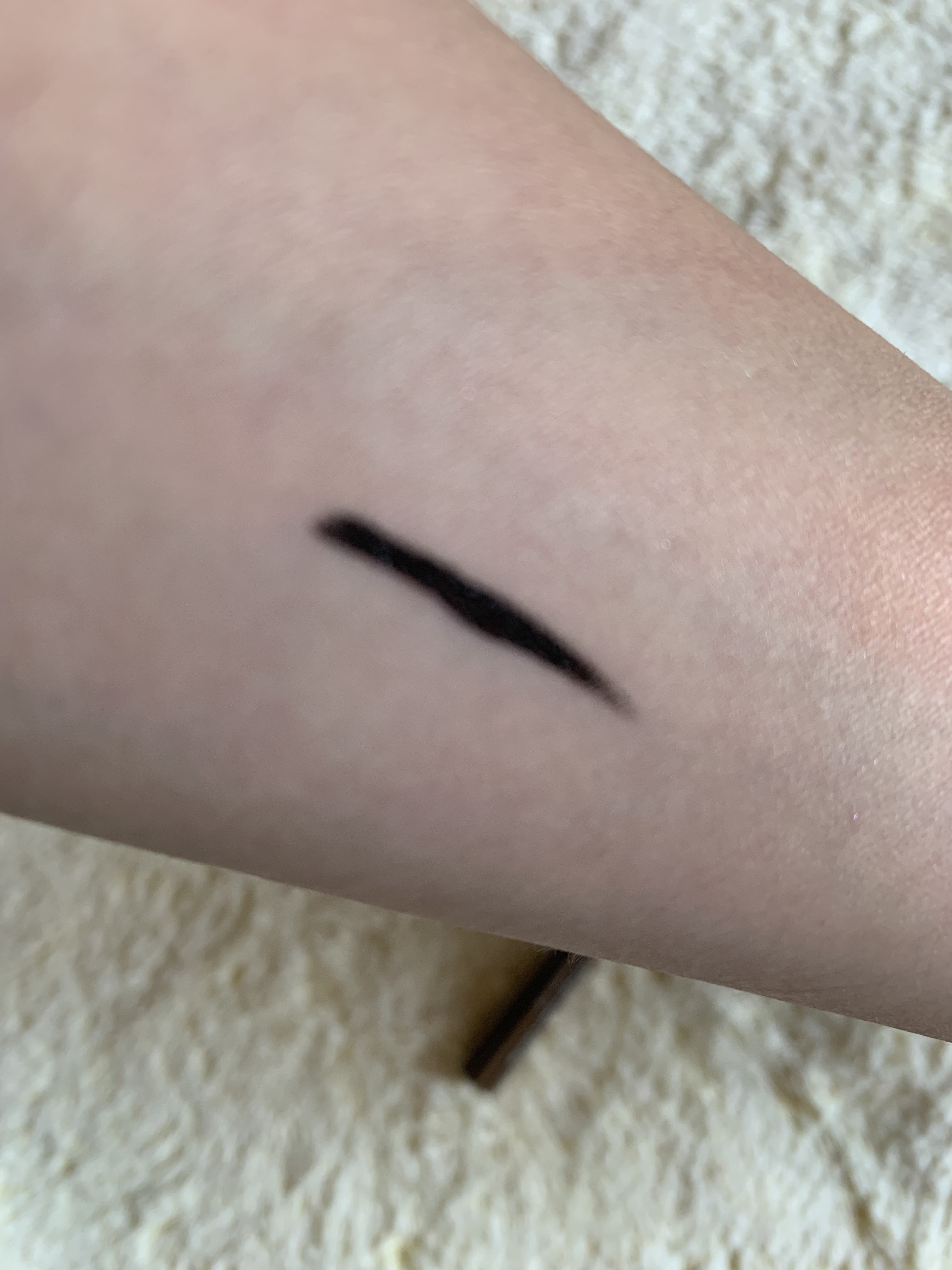 リキッドアイライナーR4 ブラック/ラブ・ライナー/リキッドアイライナーを使ったクチコミ（3枚目）