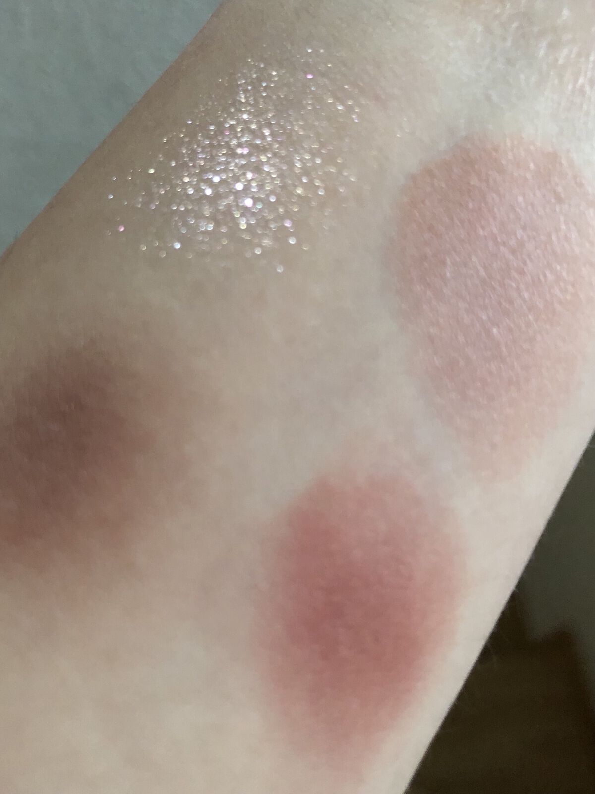 ラスティングマルチアイベース WP/キャンメイク/アイシャドウベースを使ったクチコミ（3枚目）