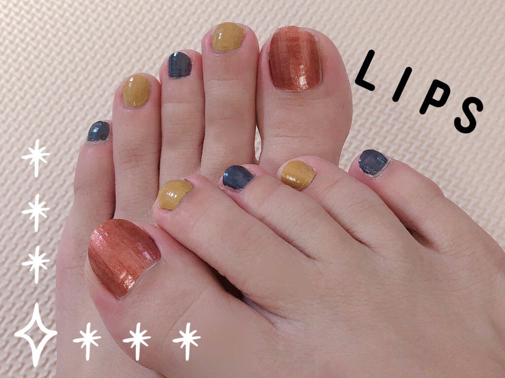 カラフルネイルズ/キャンメイク/マニキュアを使ったクチコミ(2枚目)