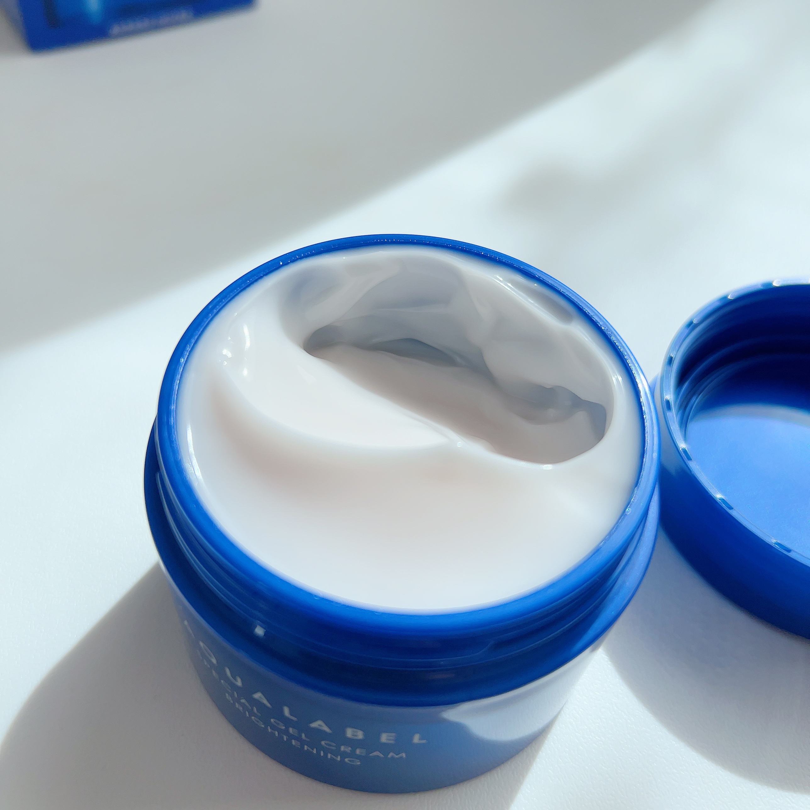 スペシャルジェルクリーム EX （ブライトニング） /アクアレーベル/オールインワン化粧品を使ったクチコミ（2枚目）