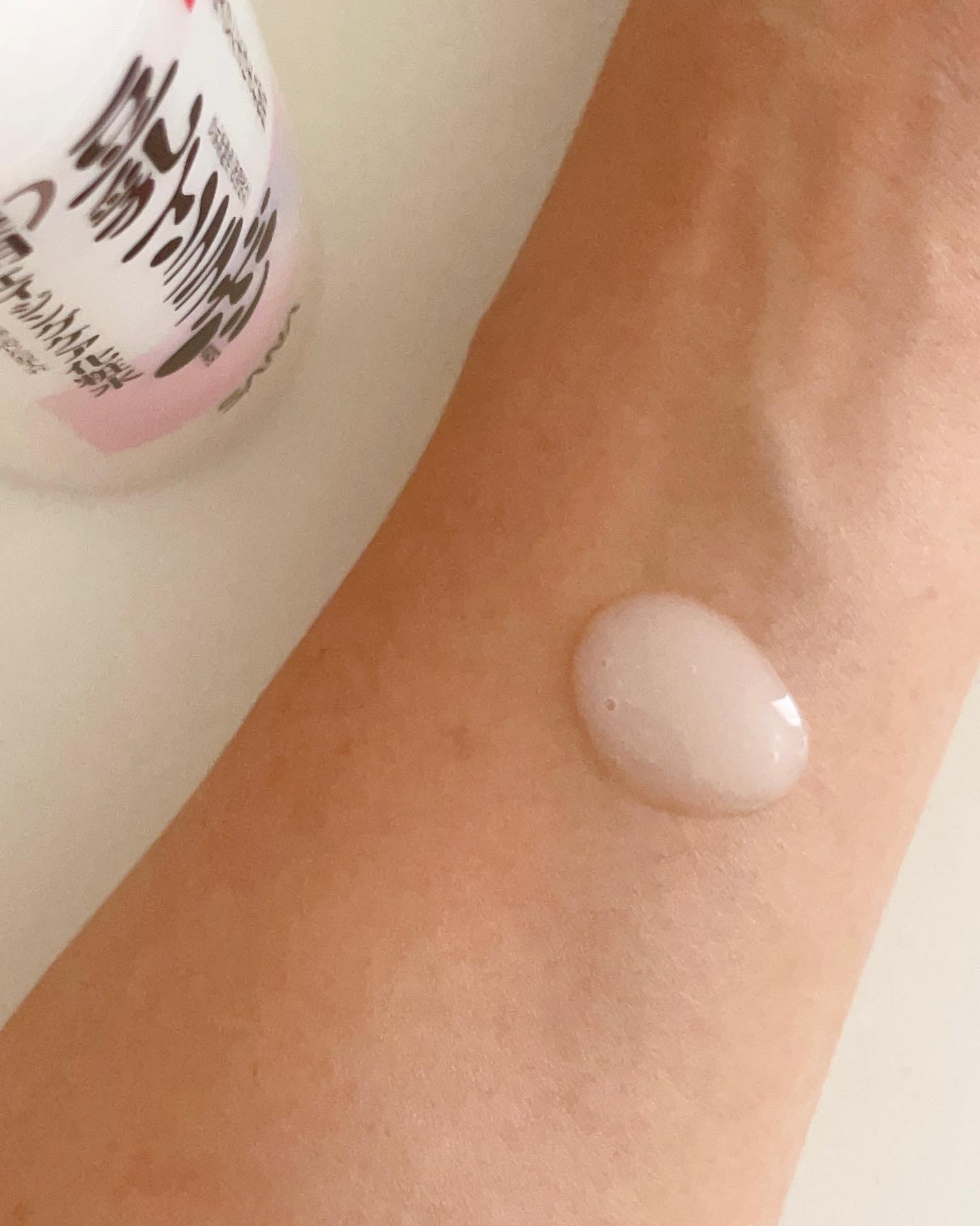 薬用リンクル化粧水 ホワイト/なめらか本舗/化粧水を使ったクチコミ（3枚目）