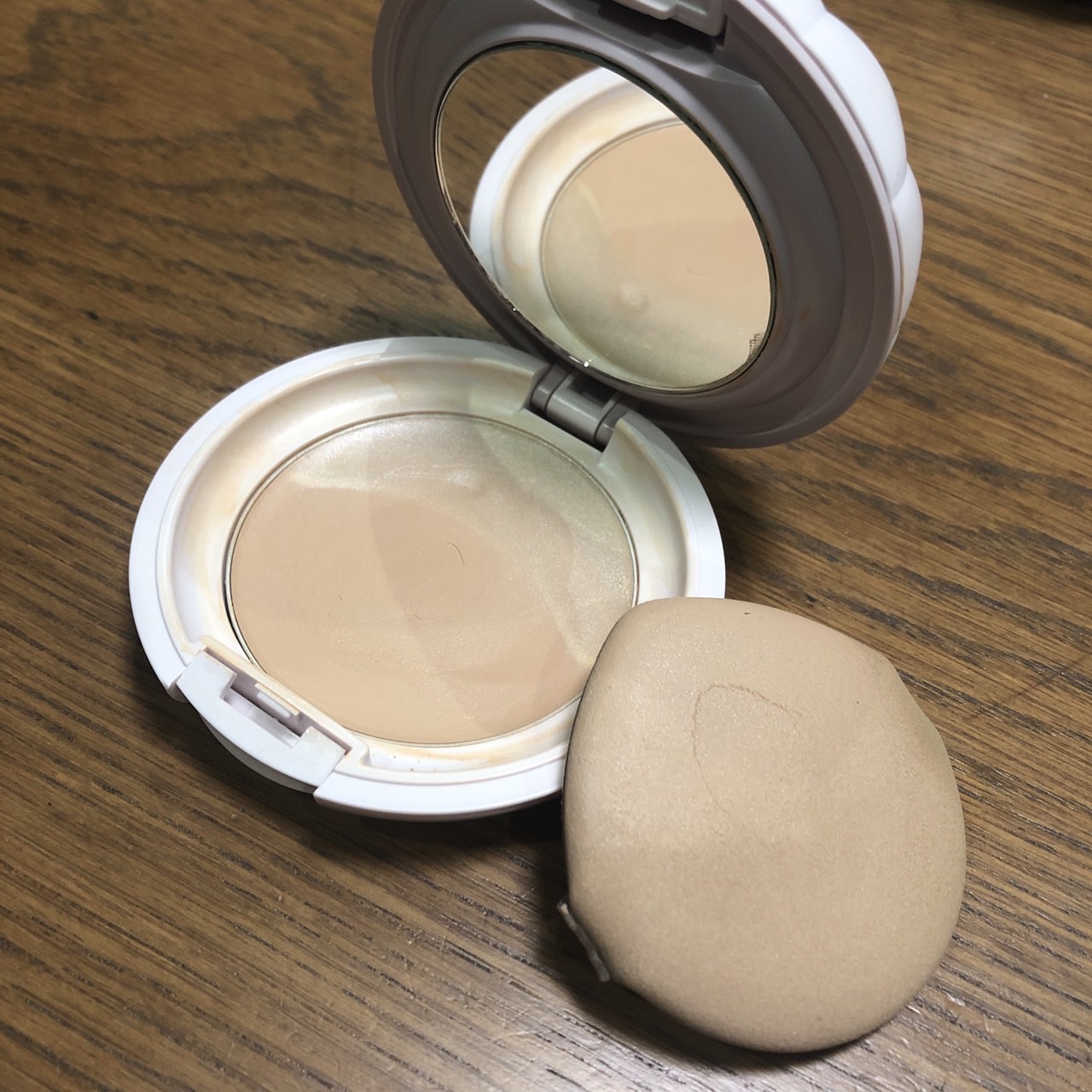 ルミナスルナパクト G02 ベージュ/キャンメイク/ファンデーションを使ったクチコミ（3枚目）