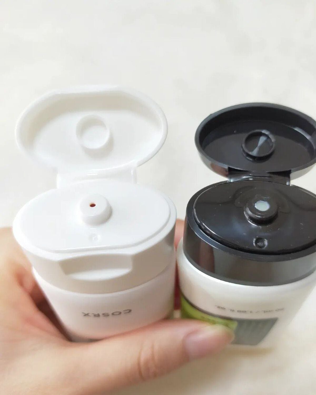 アロエ54.2アクアトーンアップUVクリーム SPF50+ PA++++/COSRX/日焼け止めクリームを使ったクチコミ(3枚目)