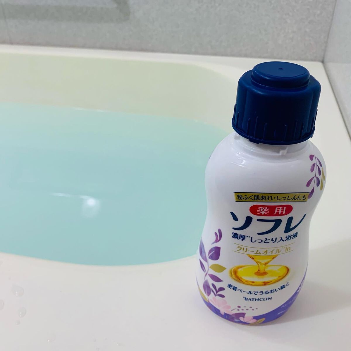 濃厚しっとり入浴液 ホワイトフローラルの香り/薬用ソフレ/保湿系入浴剤を使ったクチコミ(6枚目)