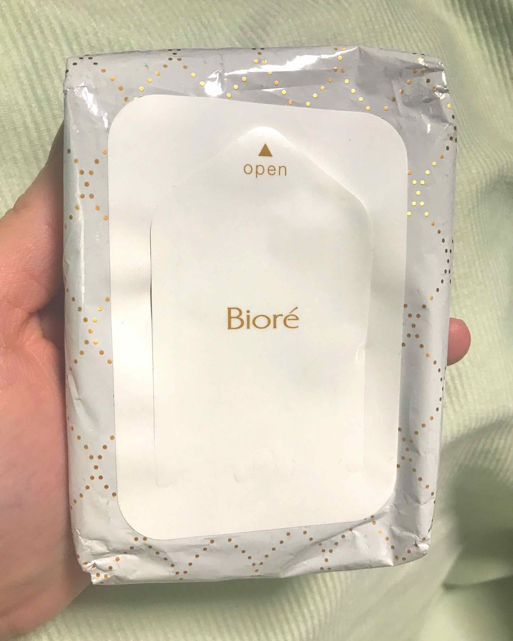 メイクの上からリフレッシュシート/ビオレ/フェイスシートを使ったクチコミ(1枚目)