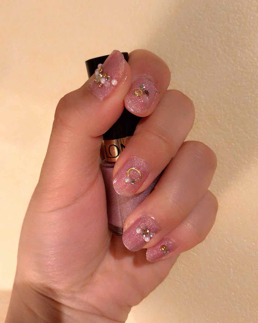 ネイル エナメル/REVLON/マニキュアを使ったクチコミ（1枚目）