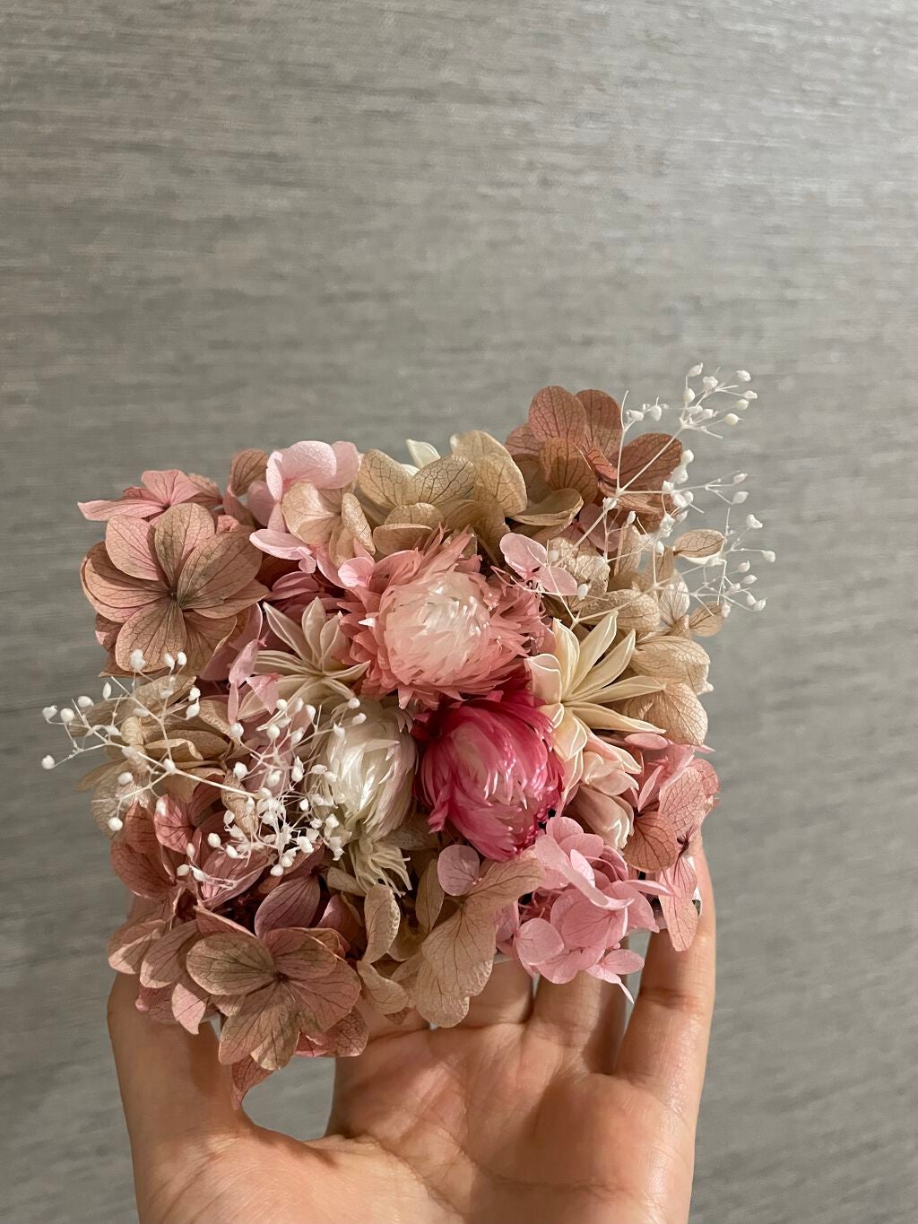 Misað¶ on LIPS ããã©ã€ãã©ã¯ãŒããã¯ã¹èªäœâªäžããææè²·ã£ãŠ2æéé»ã
âŠåããŠ..ãïŒ1æç®ïŒ