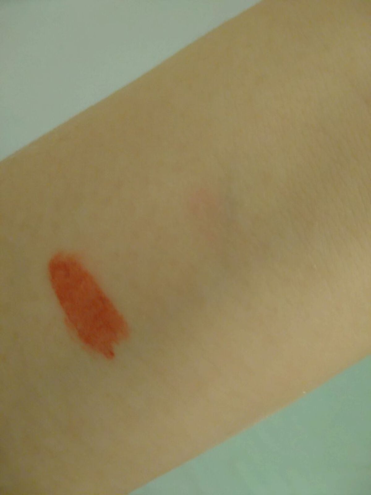 mr. on LIPS 「大好きな赤のリップティント比較💄✨加工無し!ずっと売切れだった..」(5枚目)