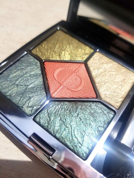 サンク クルール クチュール<バーズ オブ ア フェザー>/Dior/アイシャドウパレットを使ったクチコミ(6枚目)