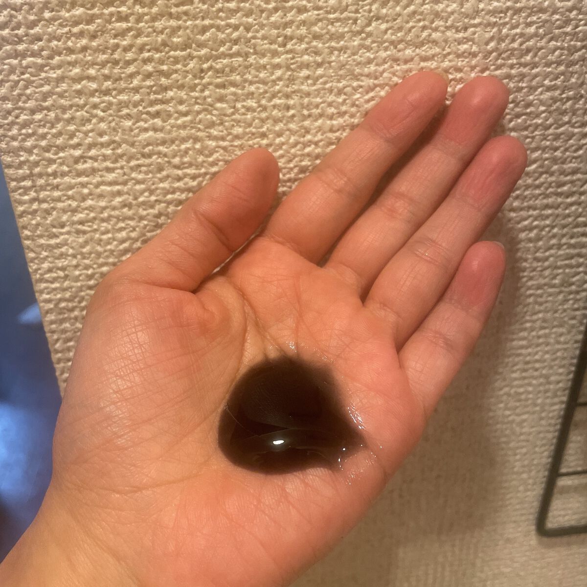 ブラックジェルクレンジング/.akaran/クレンジングジェルを使ったクチコミ(2枚目)