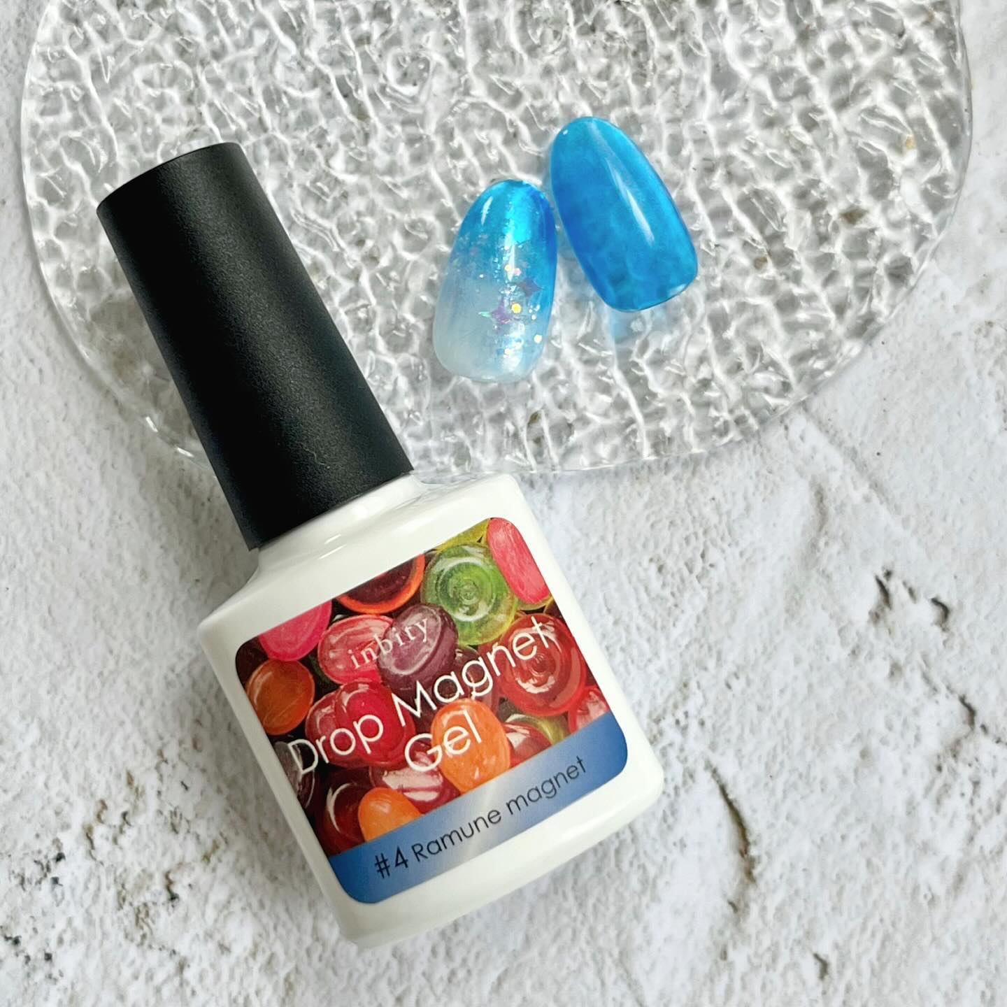 #セルフネイル,#セルフジェルネイル,#マグネットネイル,#夏ネイル,#クリアネイル,#透け感ネイル,#ブルーネイル,#ニュアンスネイル,#キラキラネイルのネイルデザイン