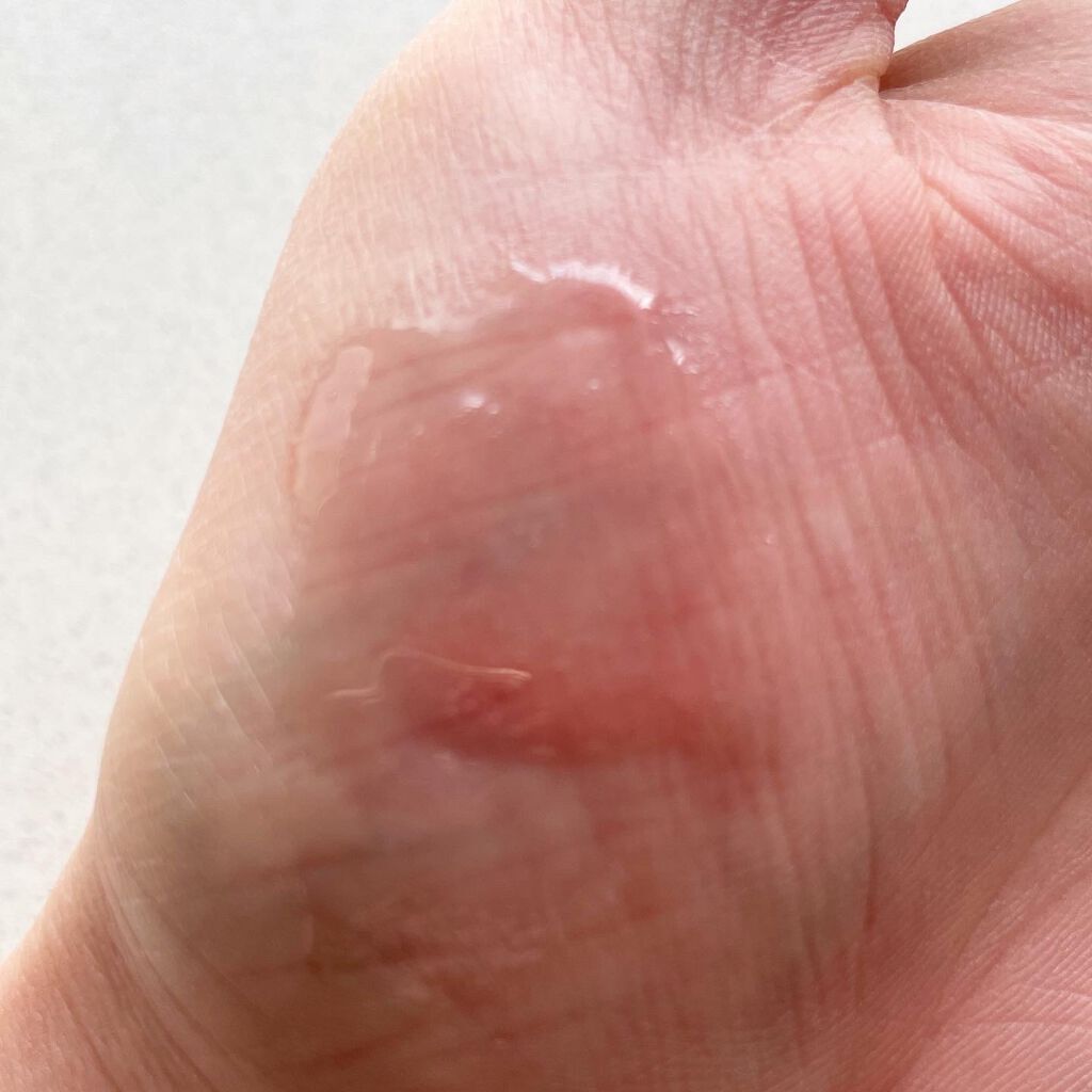 natsumi on LIPS 「PANPURI(パンピューリ)NRライスモスヒアクテンリップオ..」(3枚目)