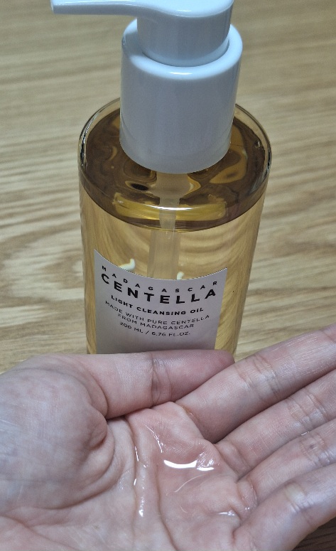 センテラ ライトクレンジングオイル/SKIN1004/オイルクレンジングを使ったクチコミ（1枚目）