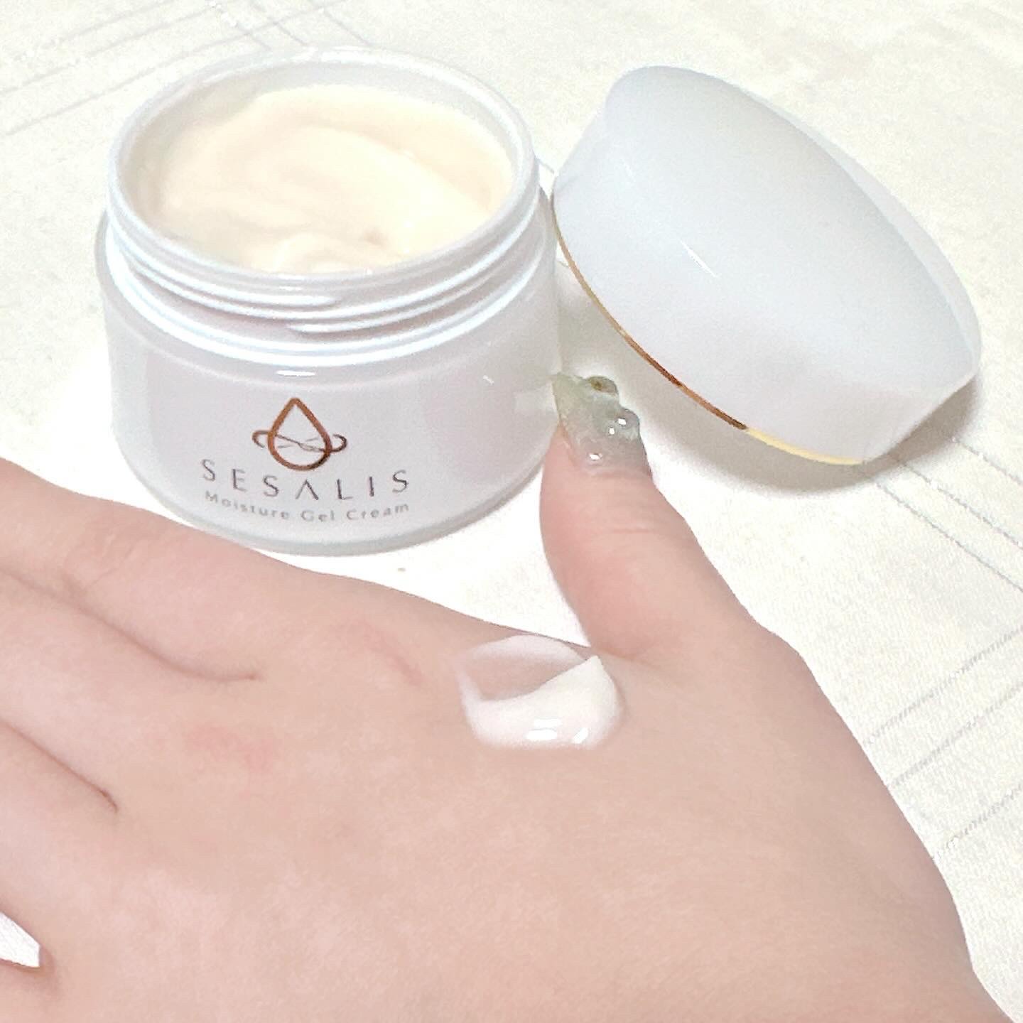 モイスチャージェルクリーム/SESALIS/フェイスクリームを使ったクチコミ（3枚目）