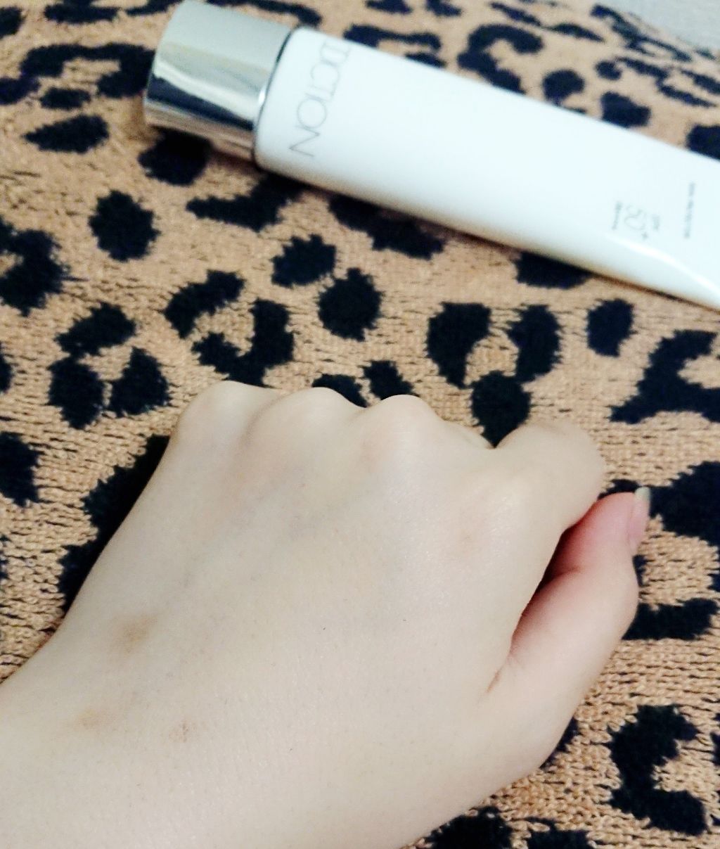 スキンプロテクター/ADDICTION/日焼け止めミルクを使ったクチコミ（2枚目）