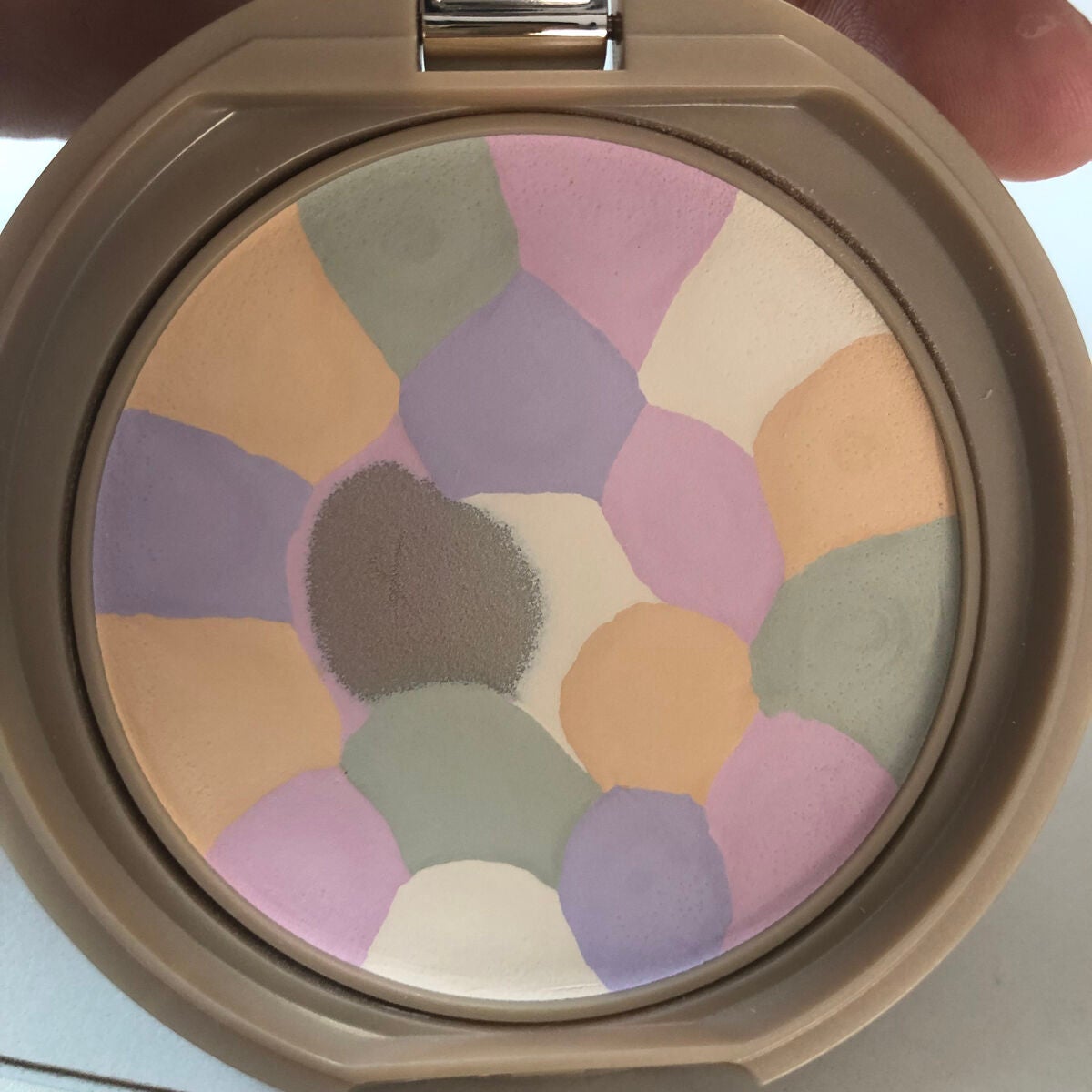 マシュマロフィニッシュパウダー ~Abloom~/キャンメイク/プレストパウダーを使ったクチコミ(3枚目)