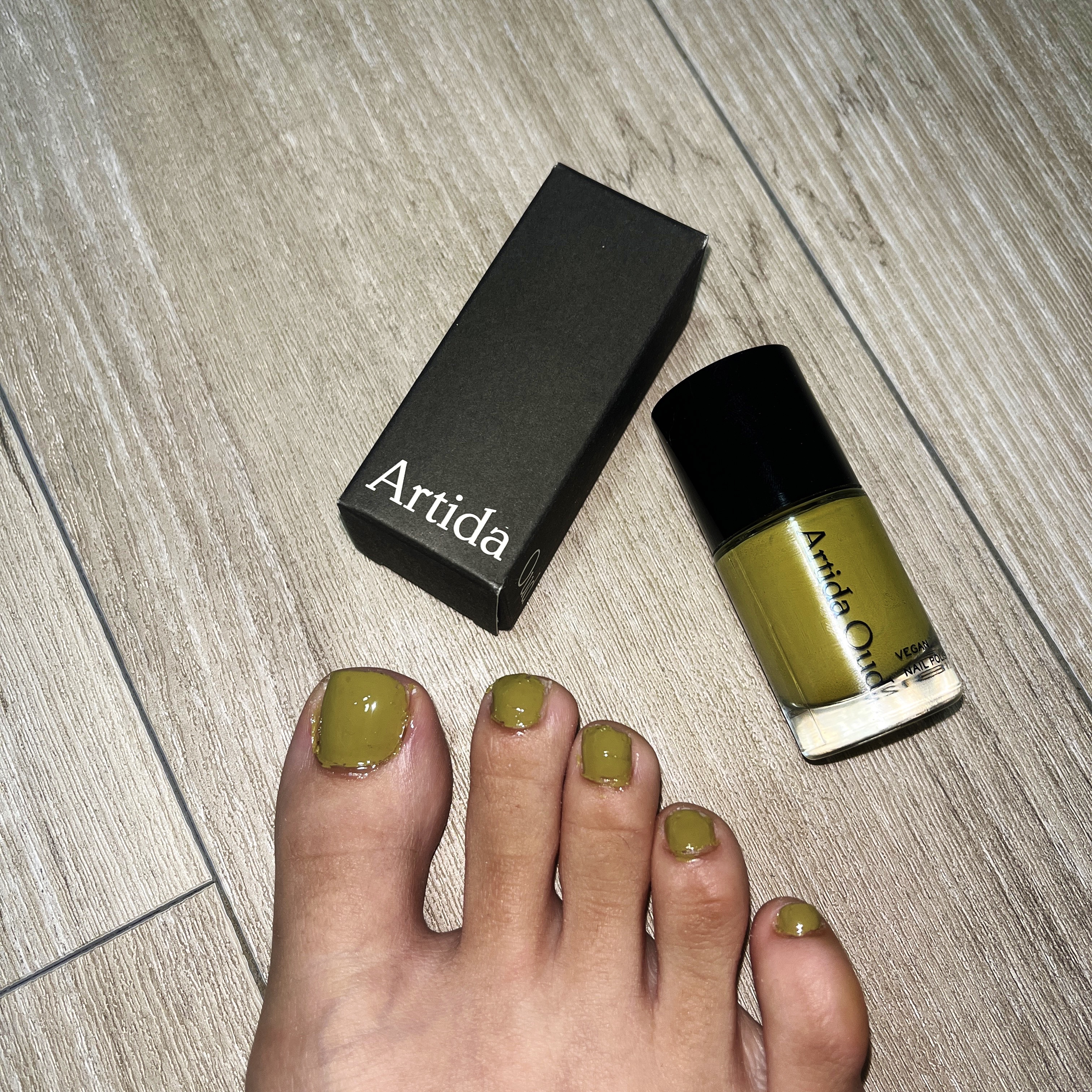 ヴィーガンネイルポリッシュ/ARTIDA OUD/マニキュアを使ったクチコミ（2枚目）