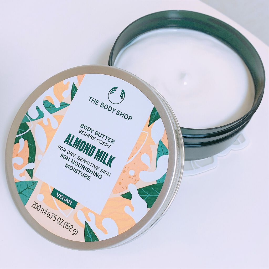 ボディバター アーモンドミルク/THE BODY SHOP/ボディクリームを使ったクチコミ（3枚目）