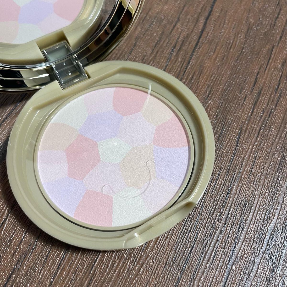 マシュマロフィニッシュパウダー ~Abloom~/キャンメイク/プレストパウダーを使ったクチコミ(4枚目)