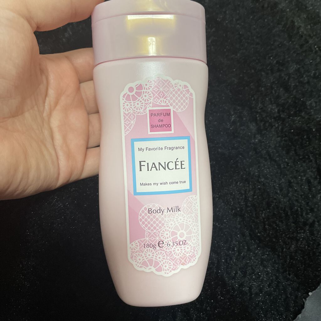 ボディミルクローション ピュアシャンプーの香り/フィアンセ/ボディローションを使ったクチコミ（1枚目）