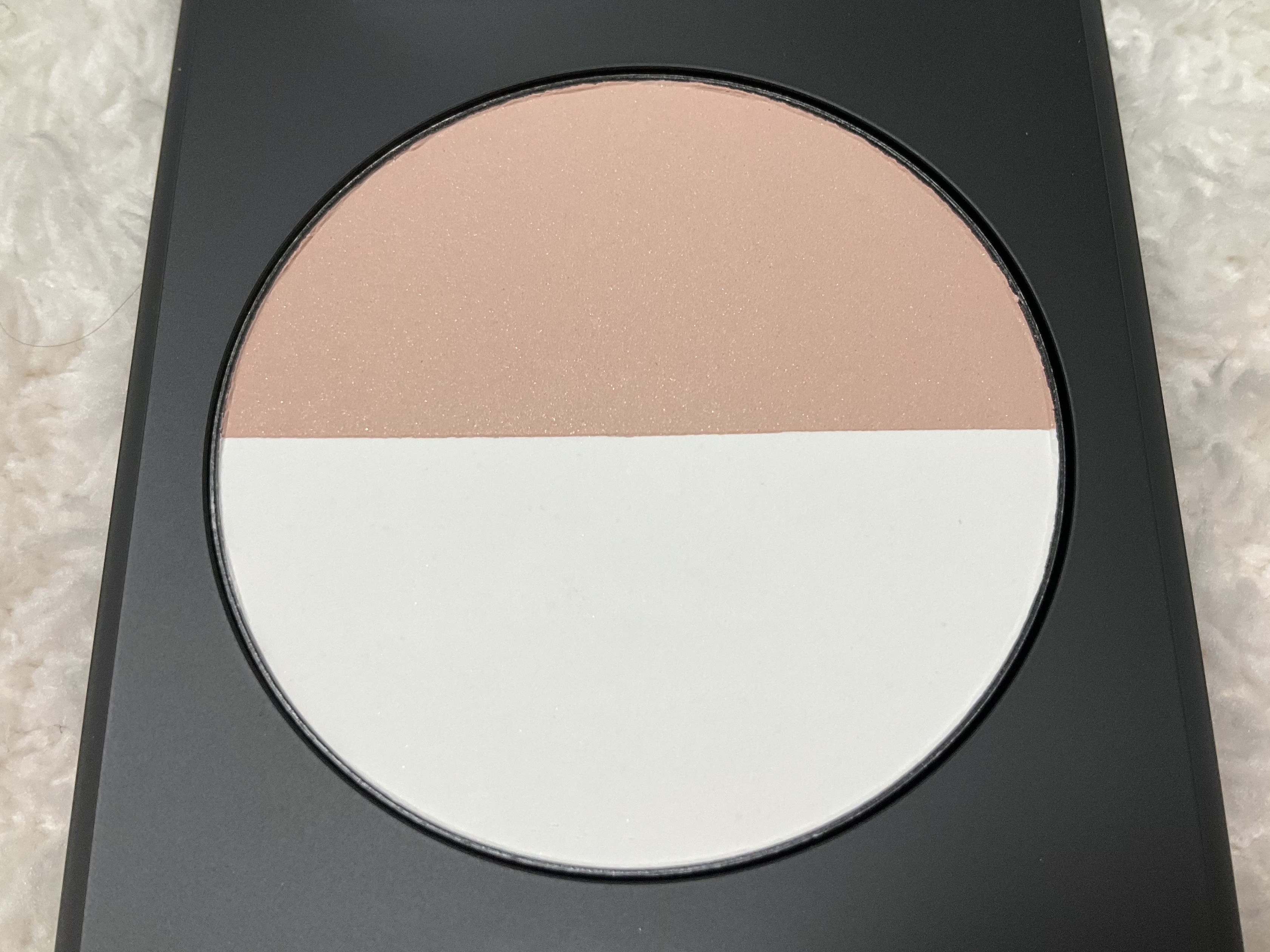 スキンユニティ プレストパウダー/Celvoke/プレストパウダーを使ったクチコミ（3枚目）