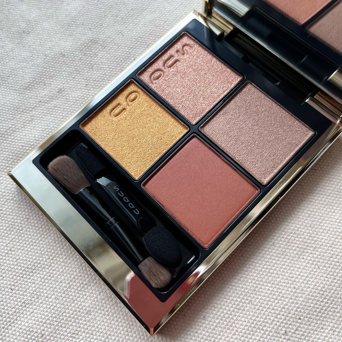 シグニチャー カラー アイズ/SUQQU/アイシャドウパレットを使ったクチコミ(1枚目)