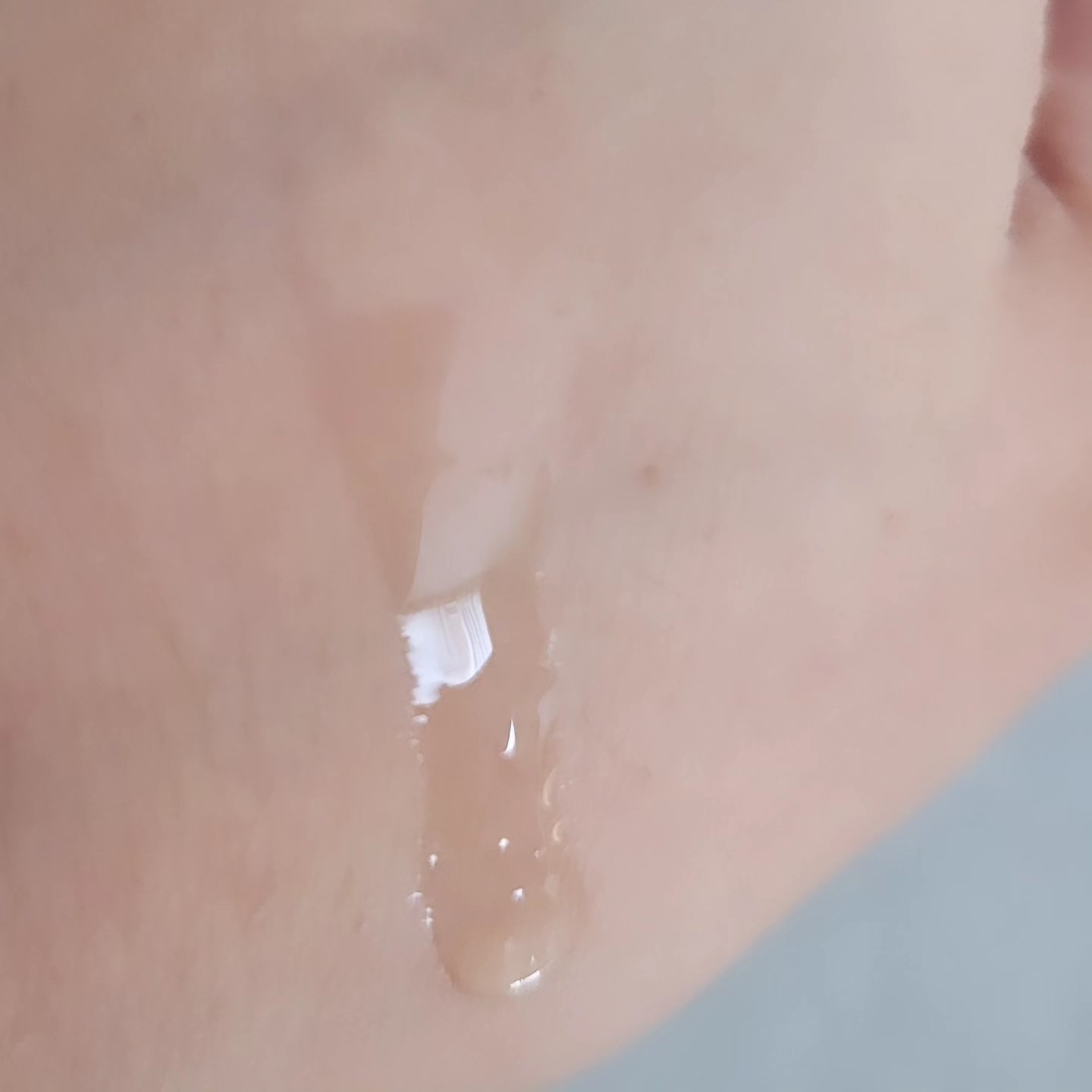 メラノCCMen薬用しみ集中対策美容液/メラノCC/美容液を使ったクチコミ（2枚目）