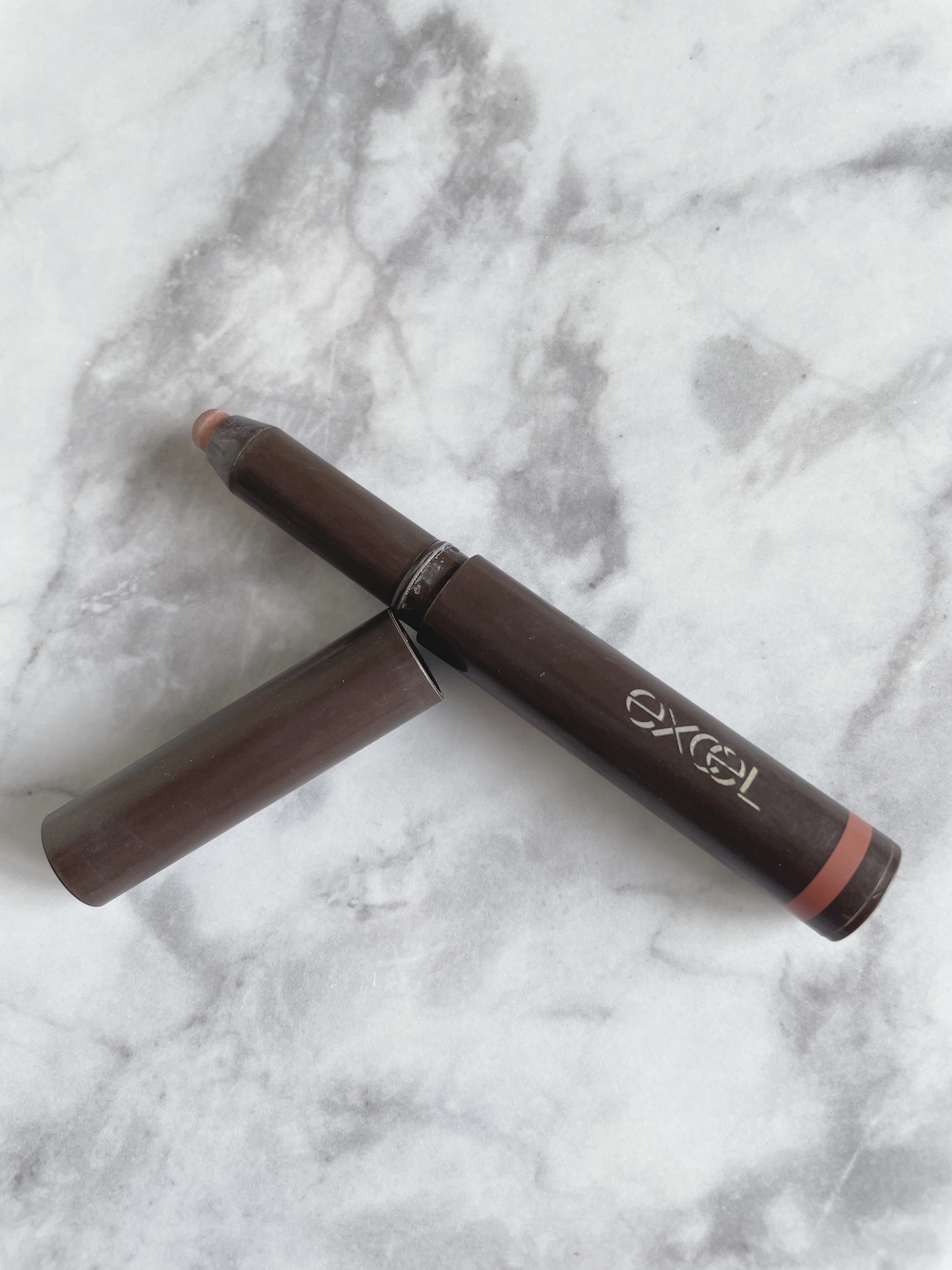 グリームオンフィットシャドウ GF02 エッグカップ/excel/スティックアイシャドウを使ったクチコミ（3枚目）