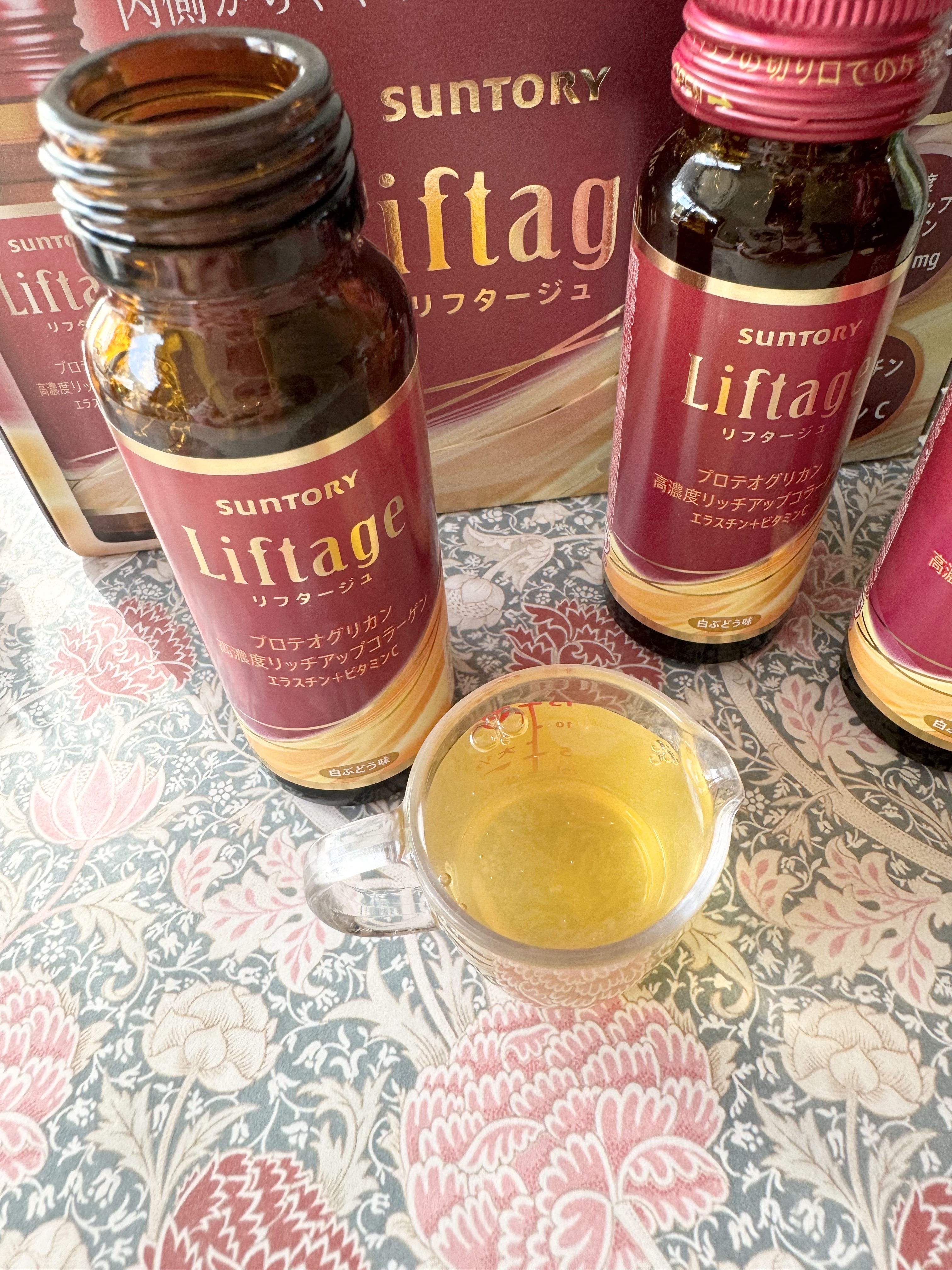 リフタージュ 白ぶどう味/サントリー/美容ドリンクを使ったクチコミ（2枚目）