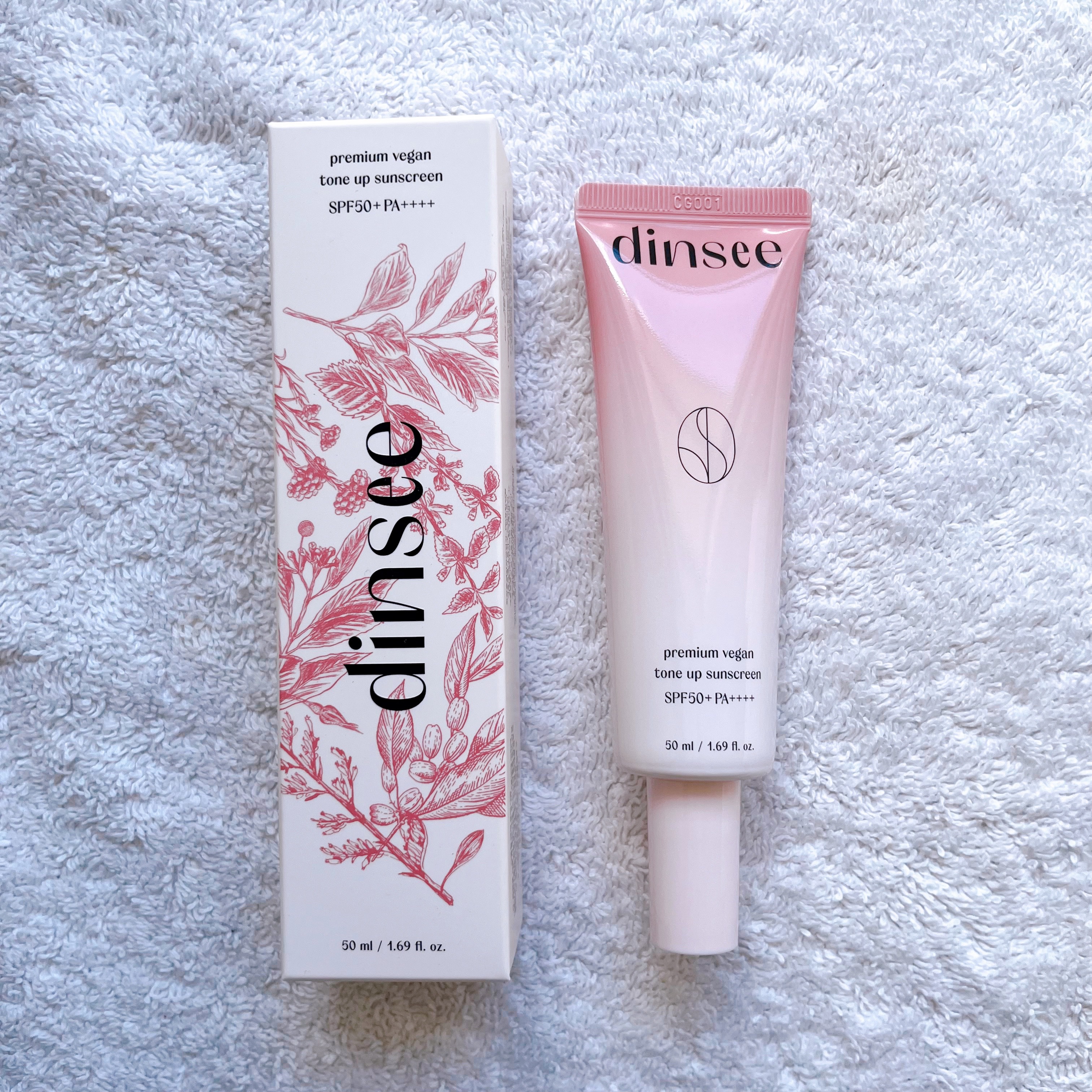 プレミ アムビーガン トーンアップ日焼け止め SPF50+PA++++/dinsee/日焼け止めミルクを使ったクチコミ（1枚目）