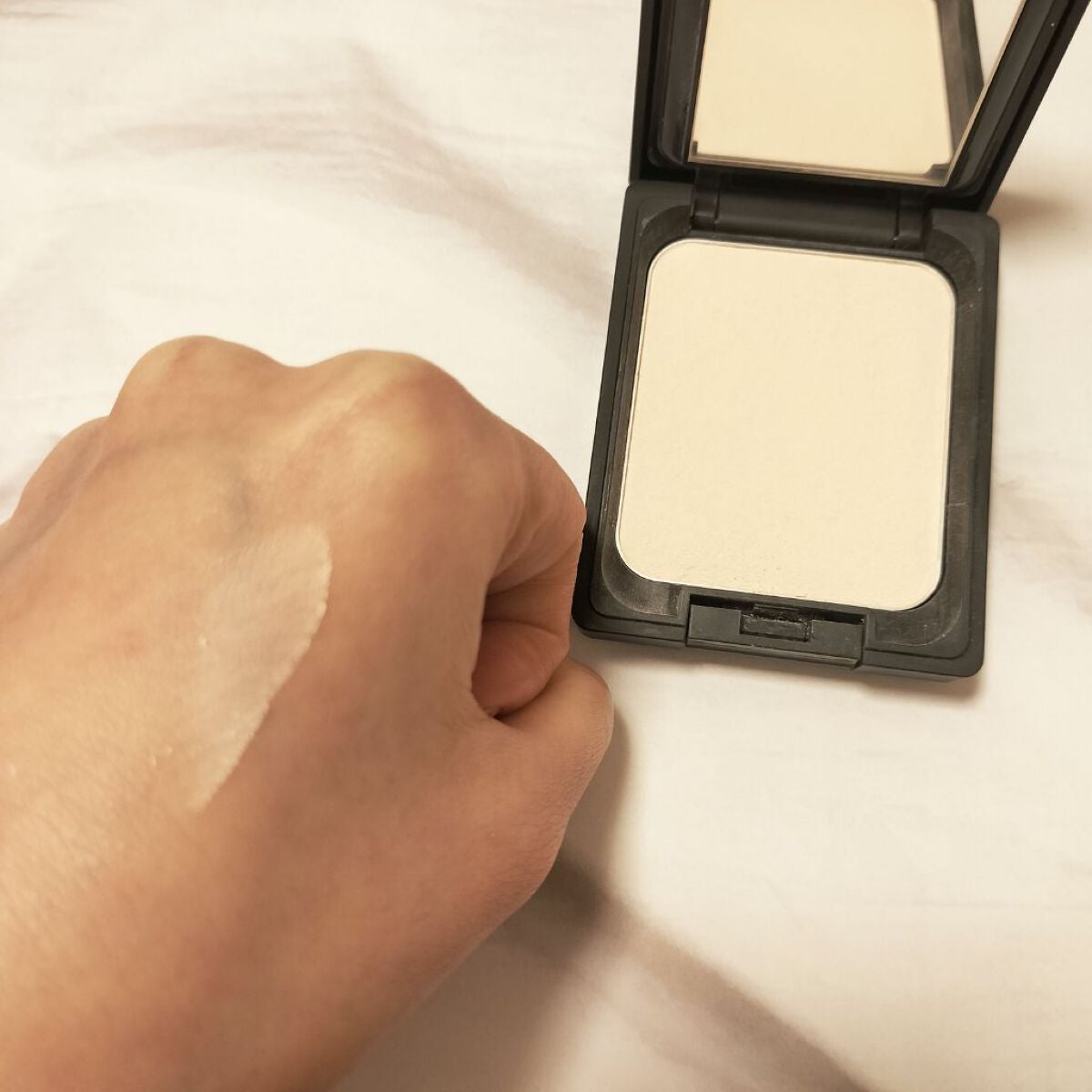 ニュアンス リフレクション パウダー /OSAJI/プレストパウダーを使ったクチコミ(4枚目)