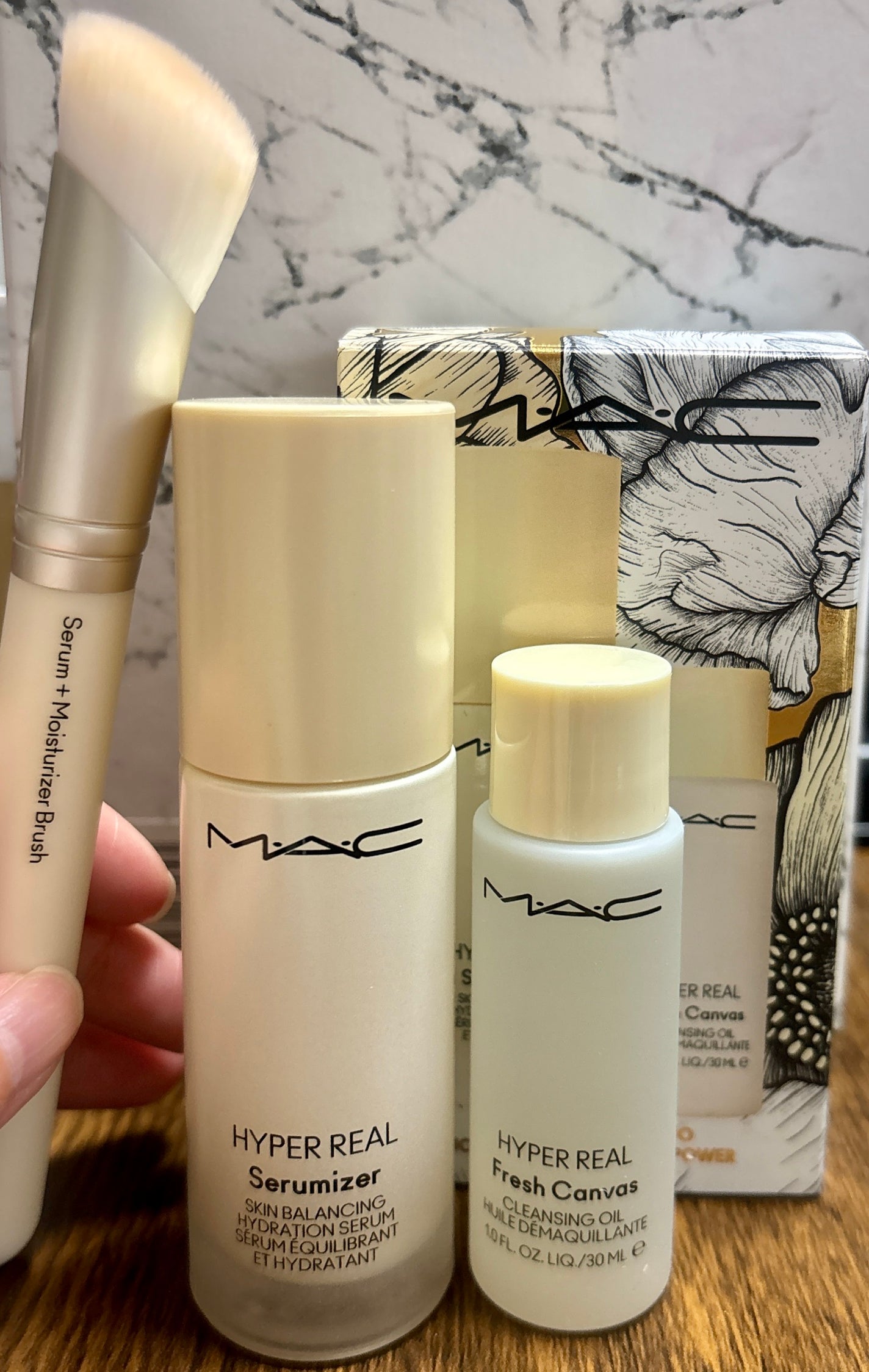 ハイパー リアル セラマイザー/M・A・C/美容液を使ったクチコミ(3枚目)