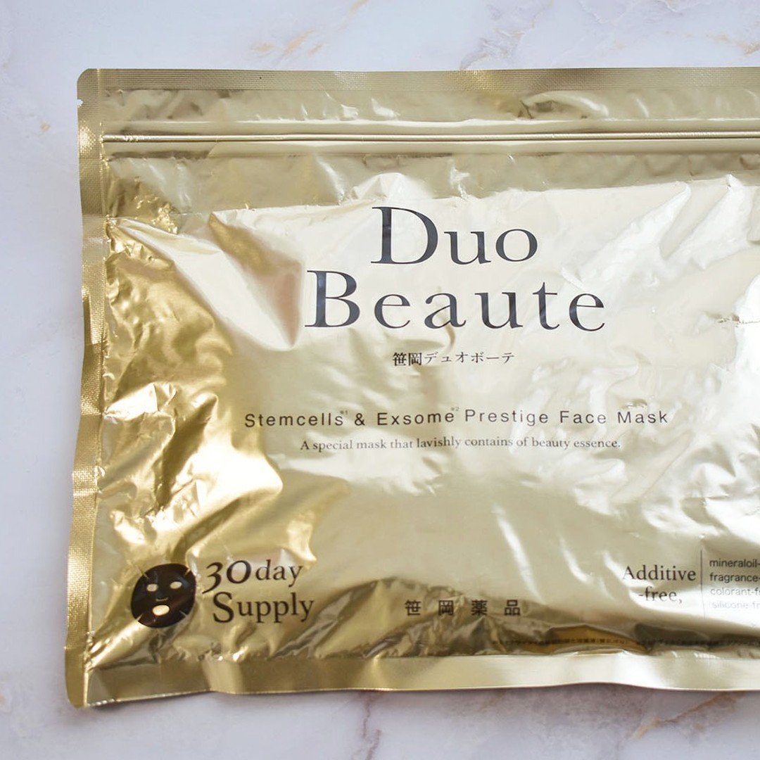 笹岡デュオボーテの贅沢なフェイスマスクをつかってみました！
───────────
笹岡薬品通販株式会社
商品名：笹岡デュオボーテ
内容量：30枚入り／エッセンス400mL
───────────

創業明治36年の歴史を持つ笹岡薬品がお届