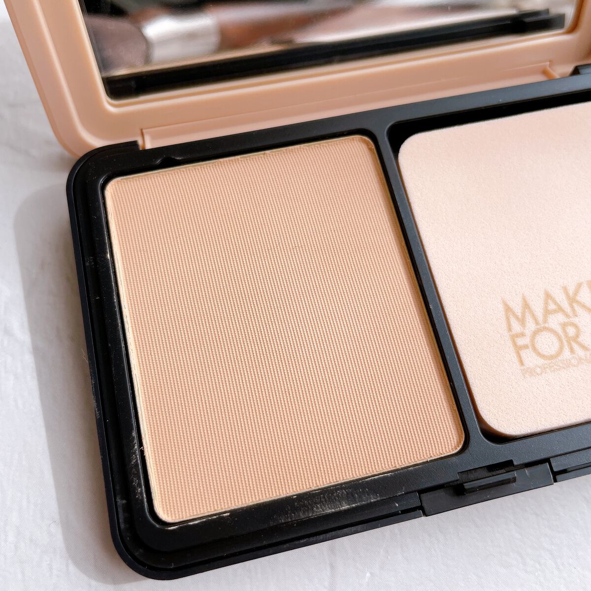 HDスキン マットベルベットコンパクト/MAKE UP FOR EVER/パウダーファンデーションを使ったクチコミ(2枚目)