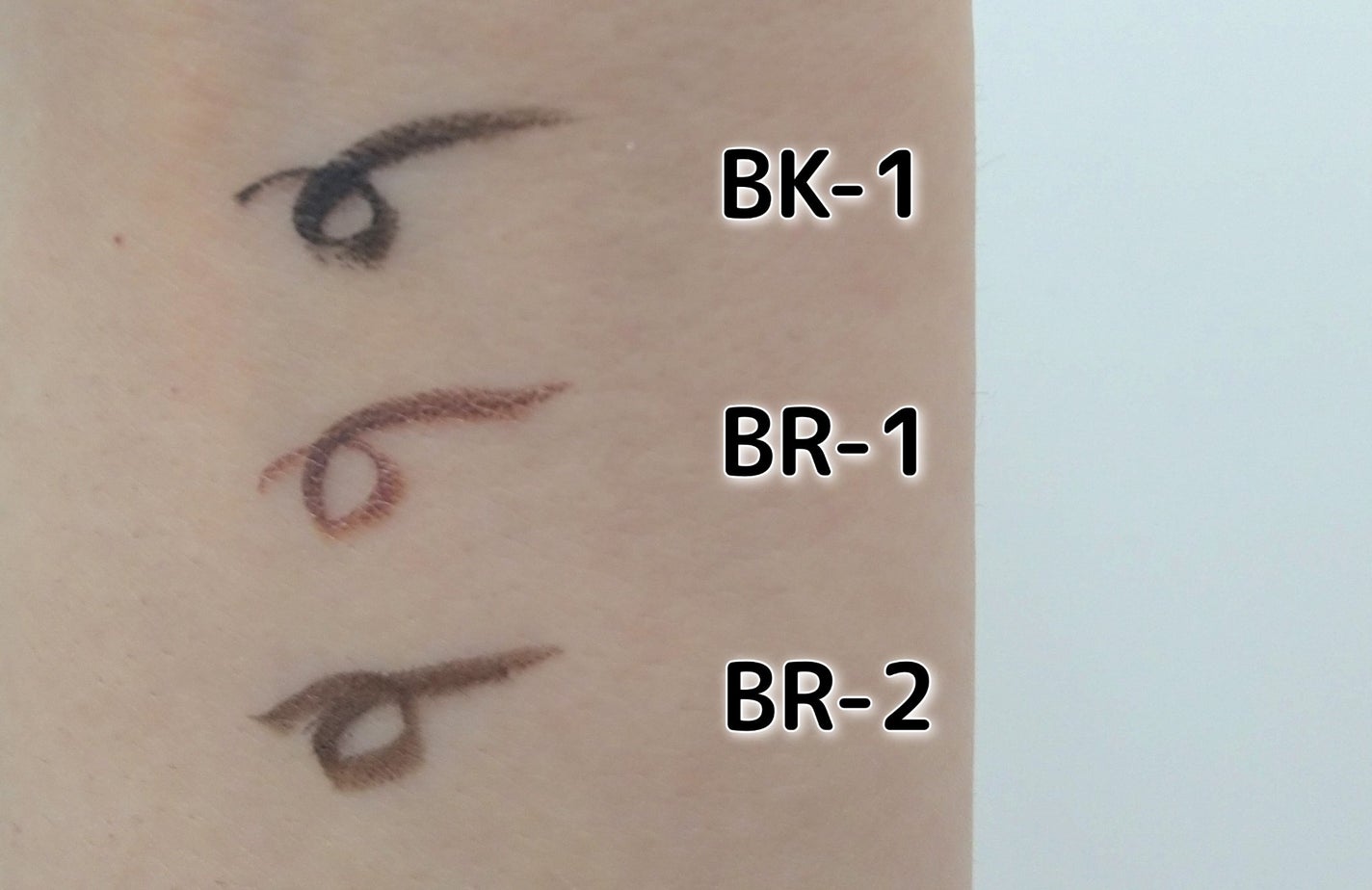 スーパーシャープライナーEX4.0/KATE/リキッドアイライナーを使ったクチコミ(5枚目)