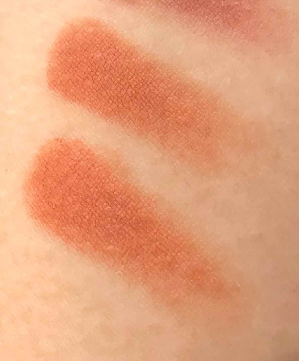 UR GLAM　POWDER EYESHADOW/U R GLAM/単色アイシャドウを使ったクチコミ（2枚目）