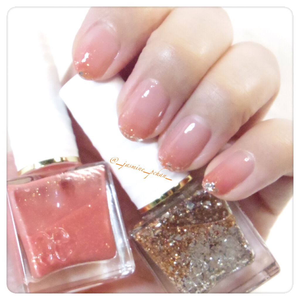 フローリックネイルラッカー X05/エレガンス クルーズ/マニキュアを使ったクチコミ（1枚目）