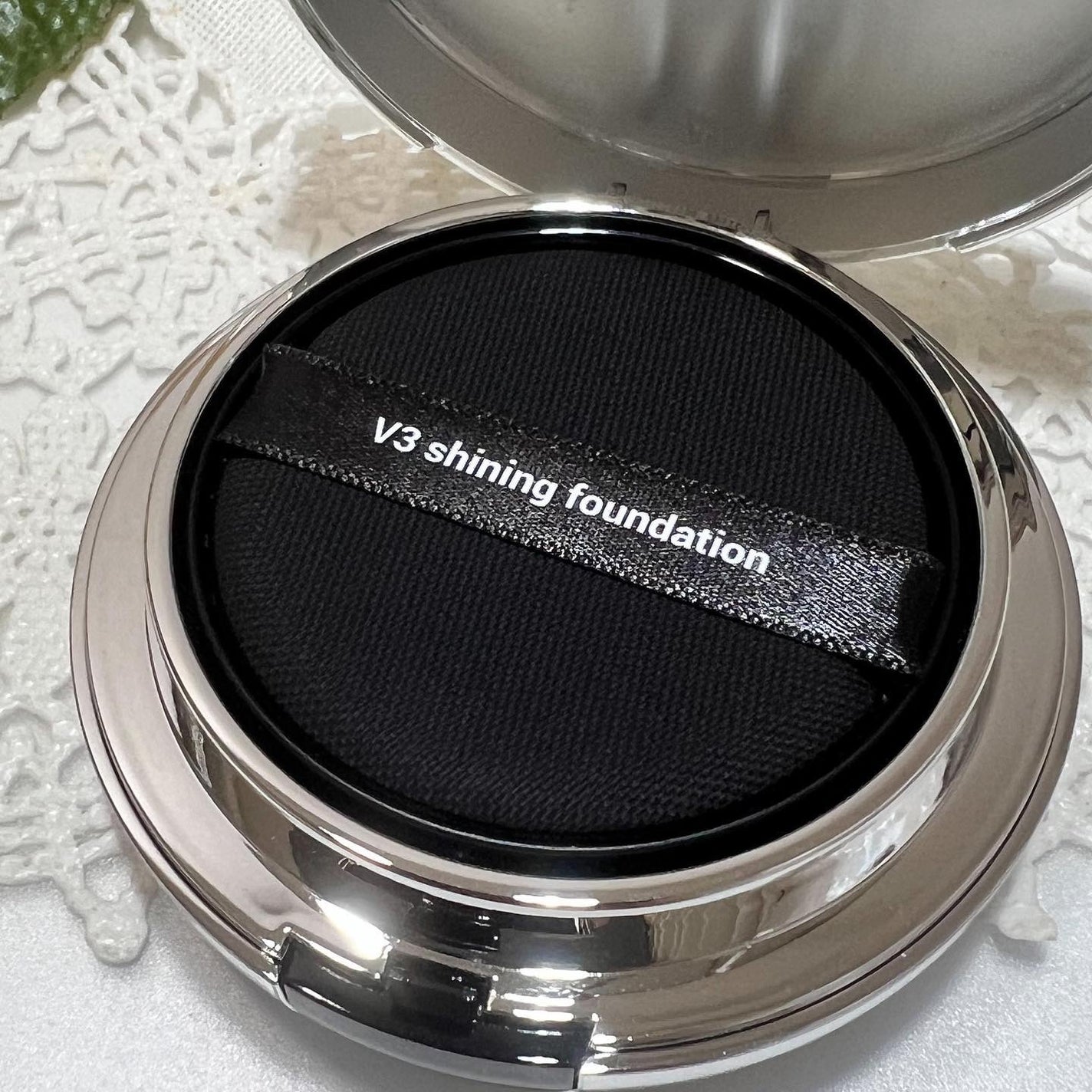 V3シャイニングファンデーション/SPICARE/クッションファンデーションを使ったクチコミ(2枚目)