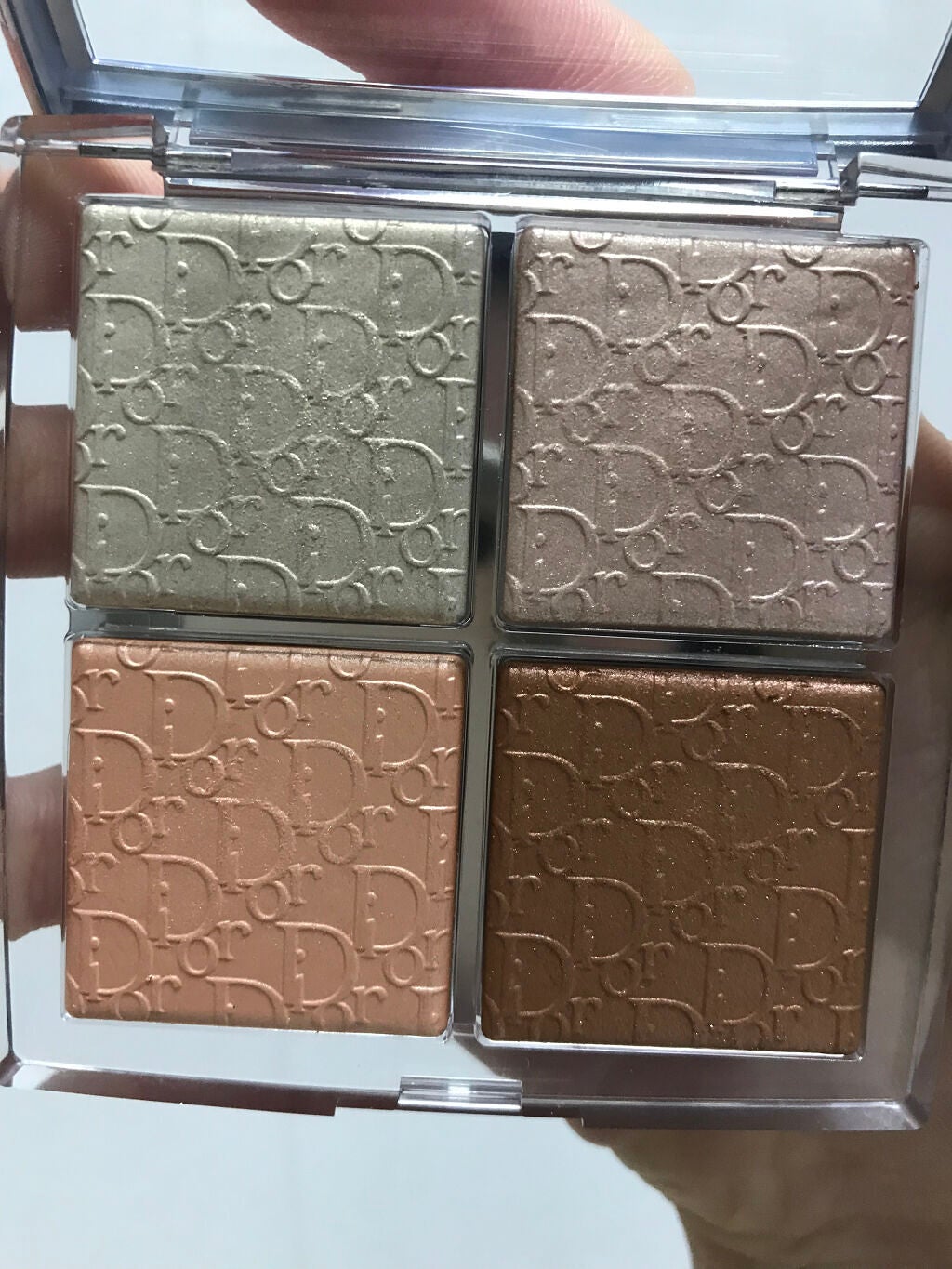 ディオール バックステージ フェイス グロウ パレット/Dior/ハイライトを使ったクチコミ(2枚目)