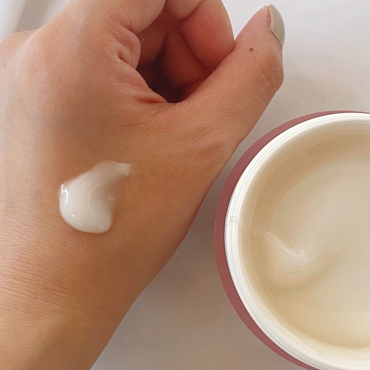 リンクルケア ホワイト モイストジェルクリーム/グレイスワン/オールインワン化粧品を使ったクチコミ（2枚目）