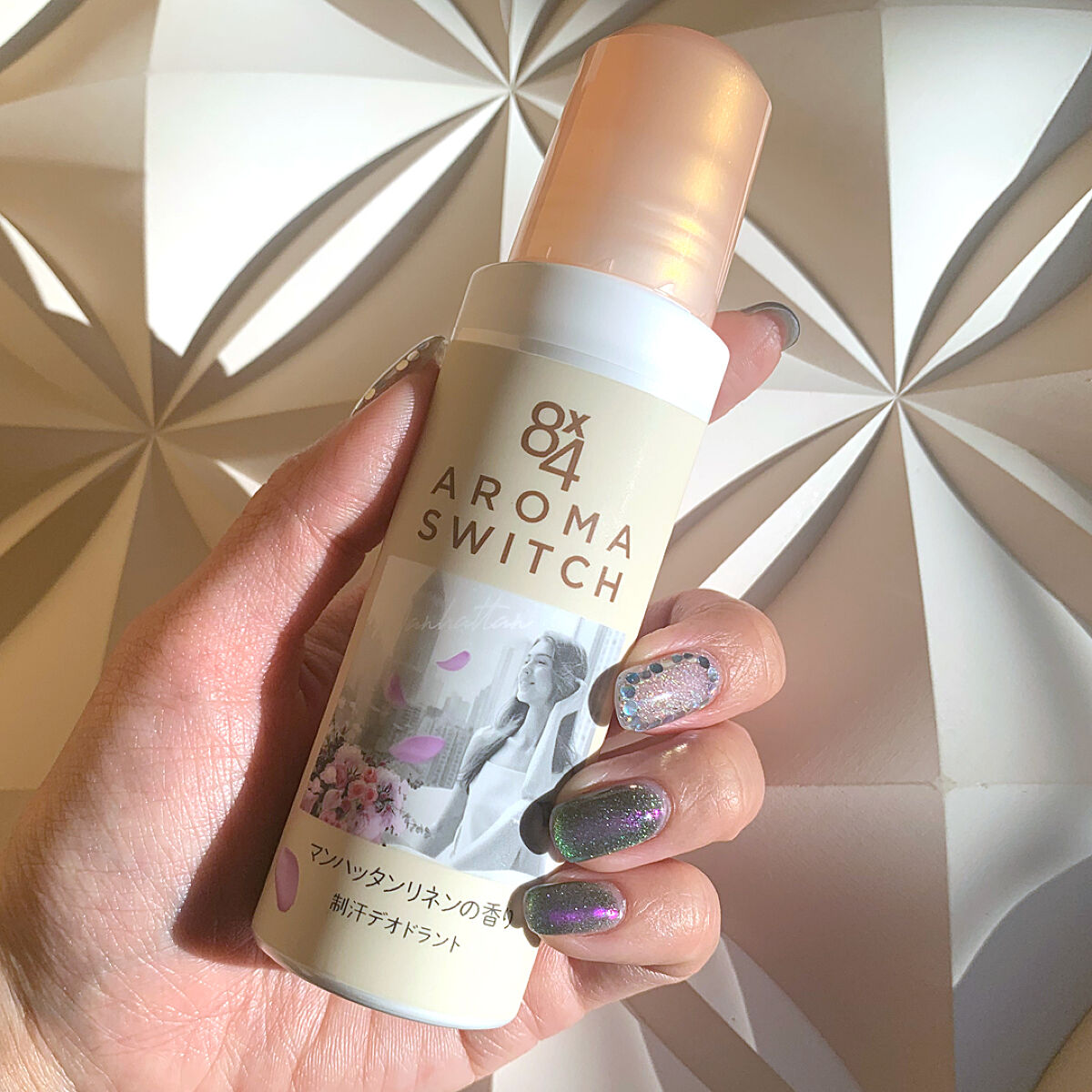 8x4 アロマスイッチ ロールオン マンハッタンリネンの香り/８ｘ４/デオドラント・制汗剤を使ったクチコミ（1枚目）